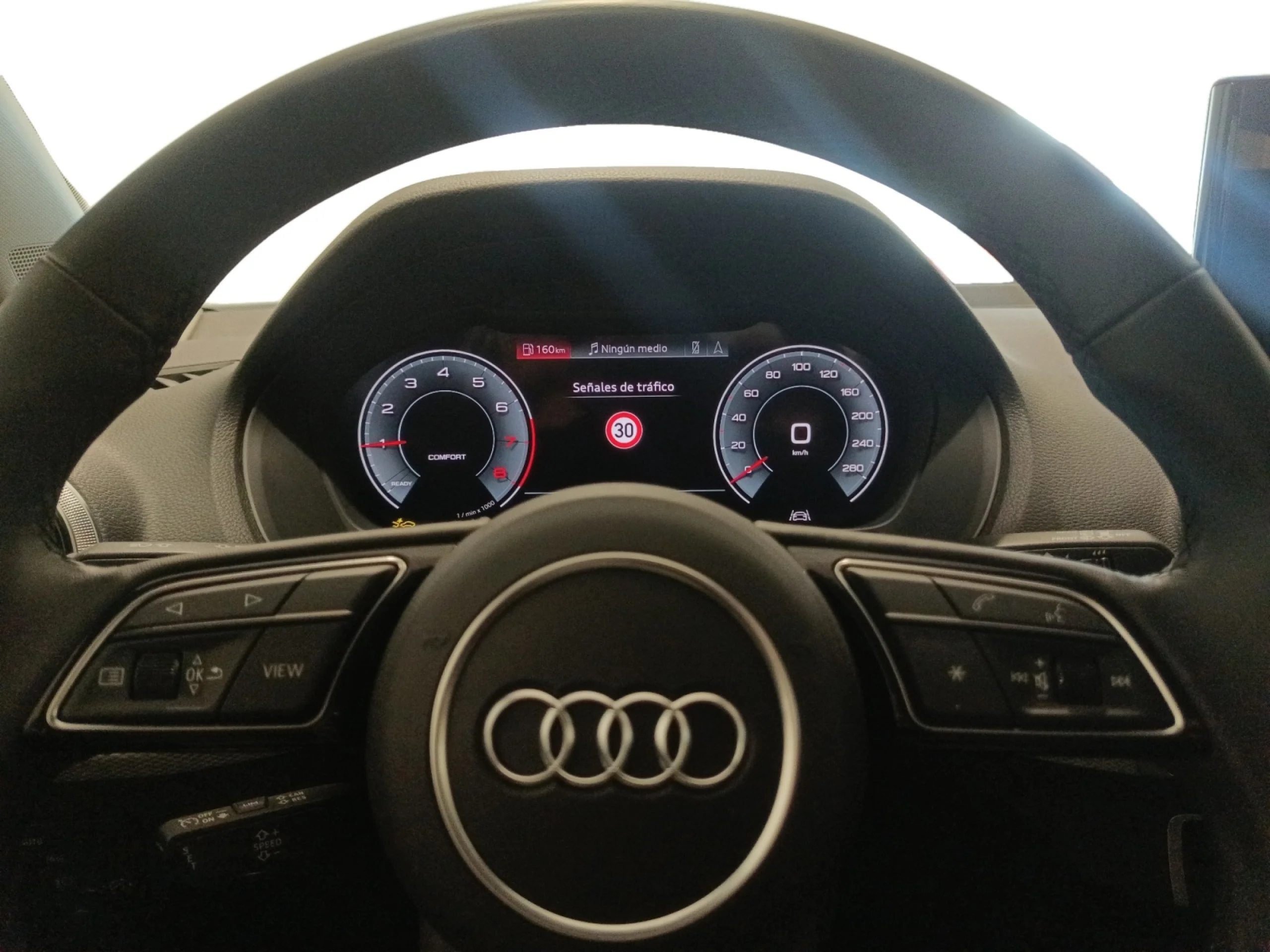 AUDI Q2 S LINE 30 TFSI 85KW (116CV) - Foto 8