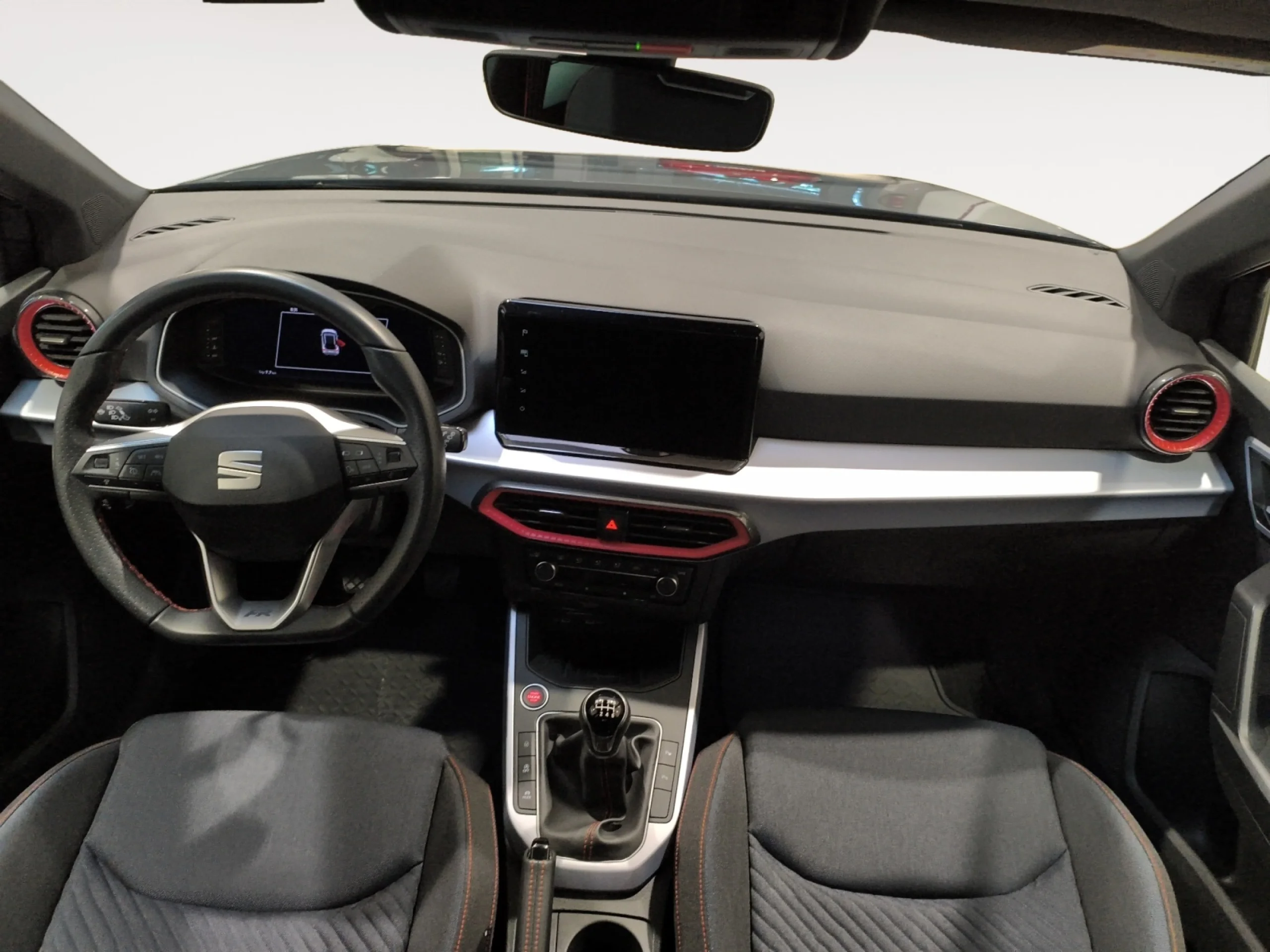 SEAT ARONA 1.0 TSI 85KW (115CV) FR LIMITED EDITION - Foto 4