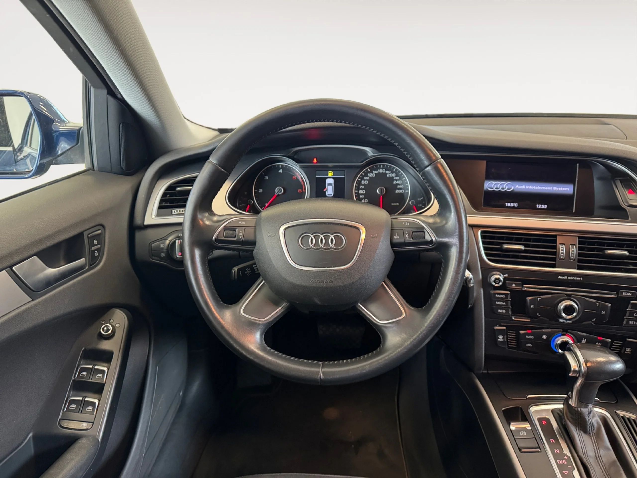 AUDI A4 AVANT 2.0 TDI 150 MULTITR S LINE EDITION - Foto 11