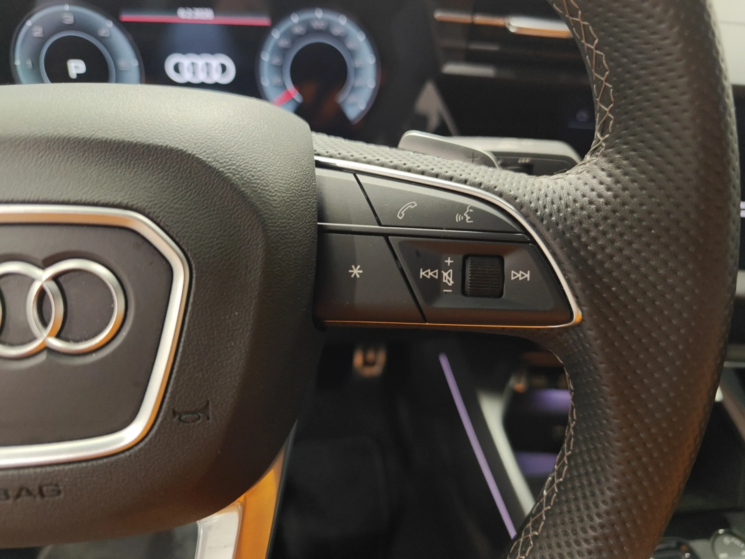 AUDI A3 SEDAN S LINE 35 TFSI 110KW S TRONIC - Foto 10