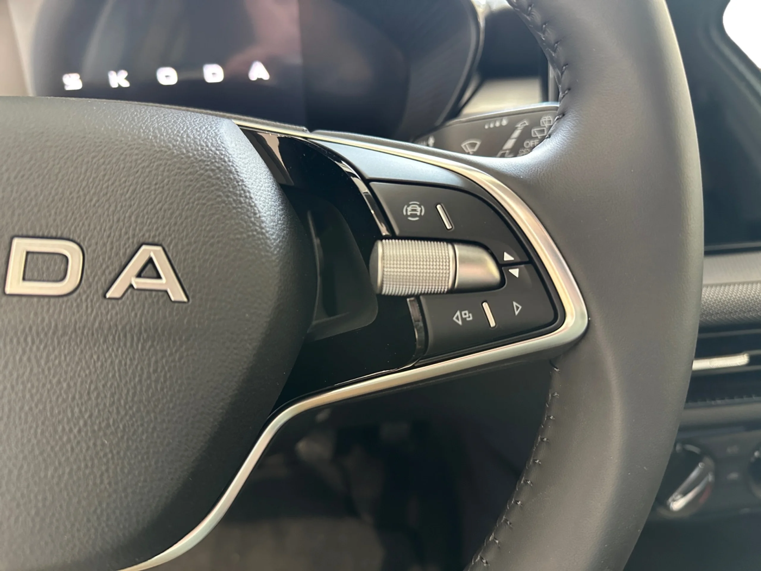 SKODA FABIA 1.0 TSI 70KW (95CV) SELECTION - Foto 10