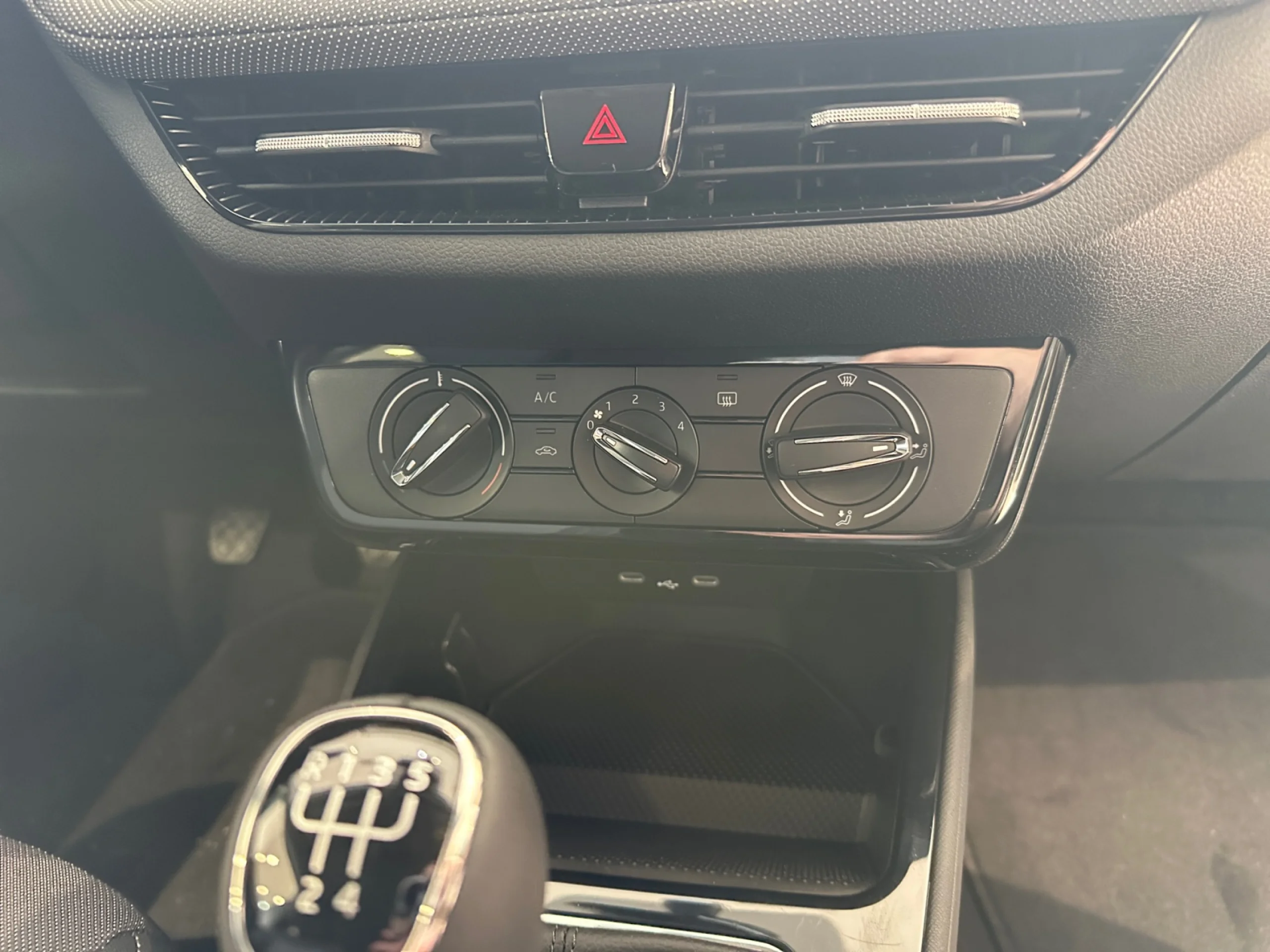 SKODA FABIA 1.0 TSI 70KW (95CV) SELECTION - Foto 20