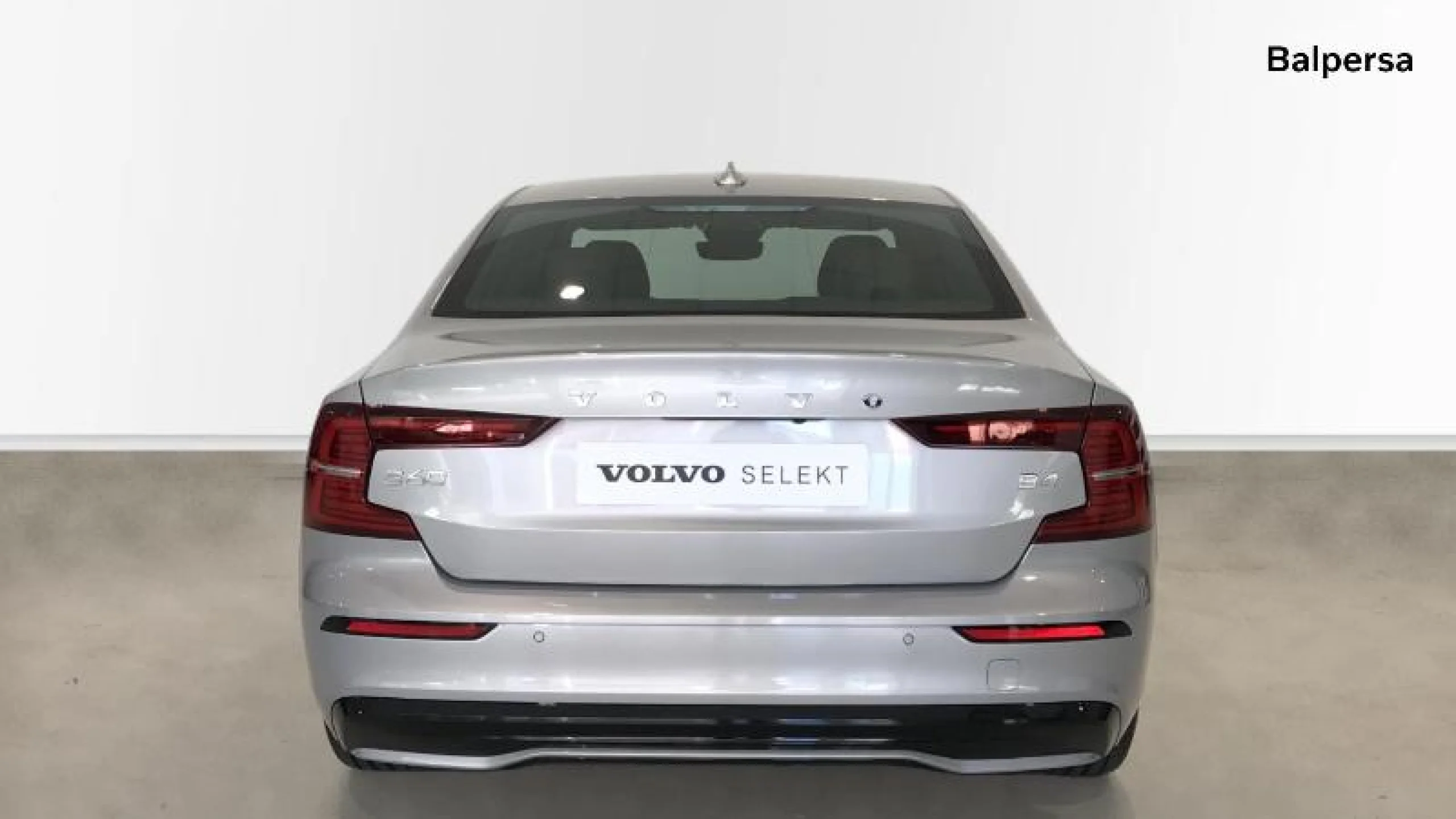 VOLVO S60 B4(G) FWD PLUS DARK AUTO - Foto 4