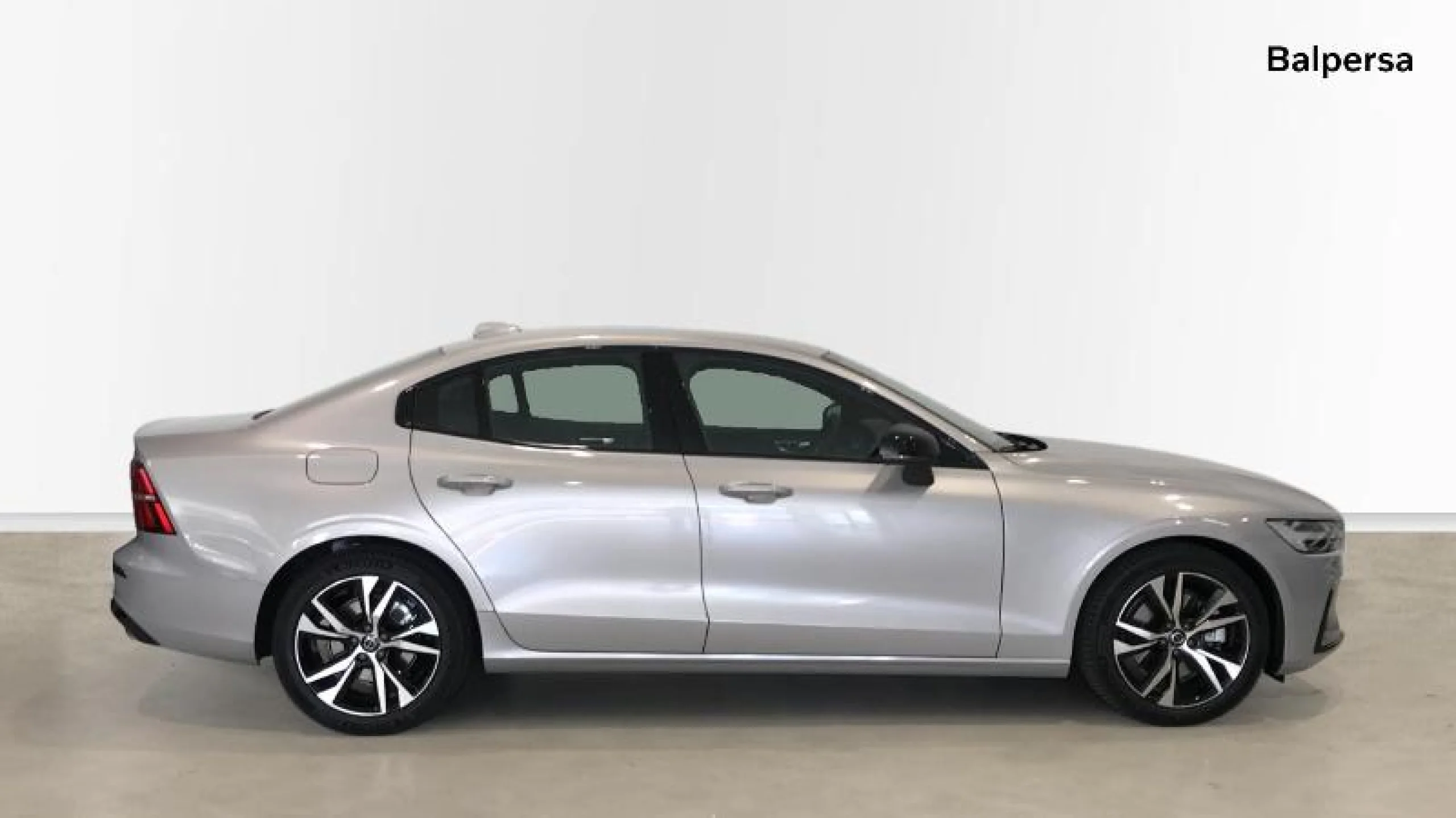 VOLVO S60 B4(G) FWD PLUS DARK AUTO - Foto 5