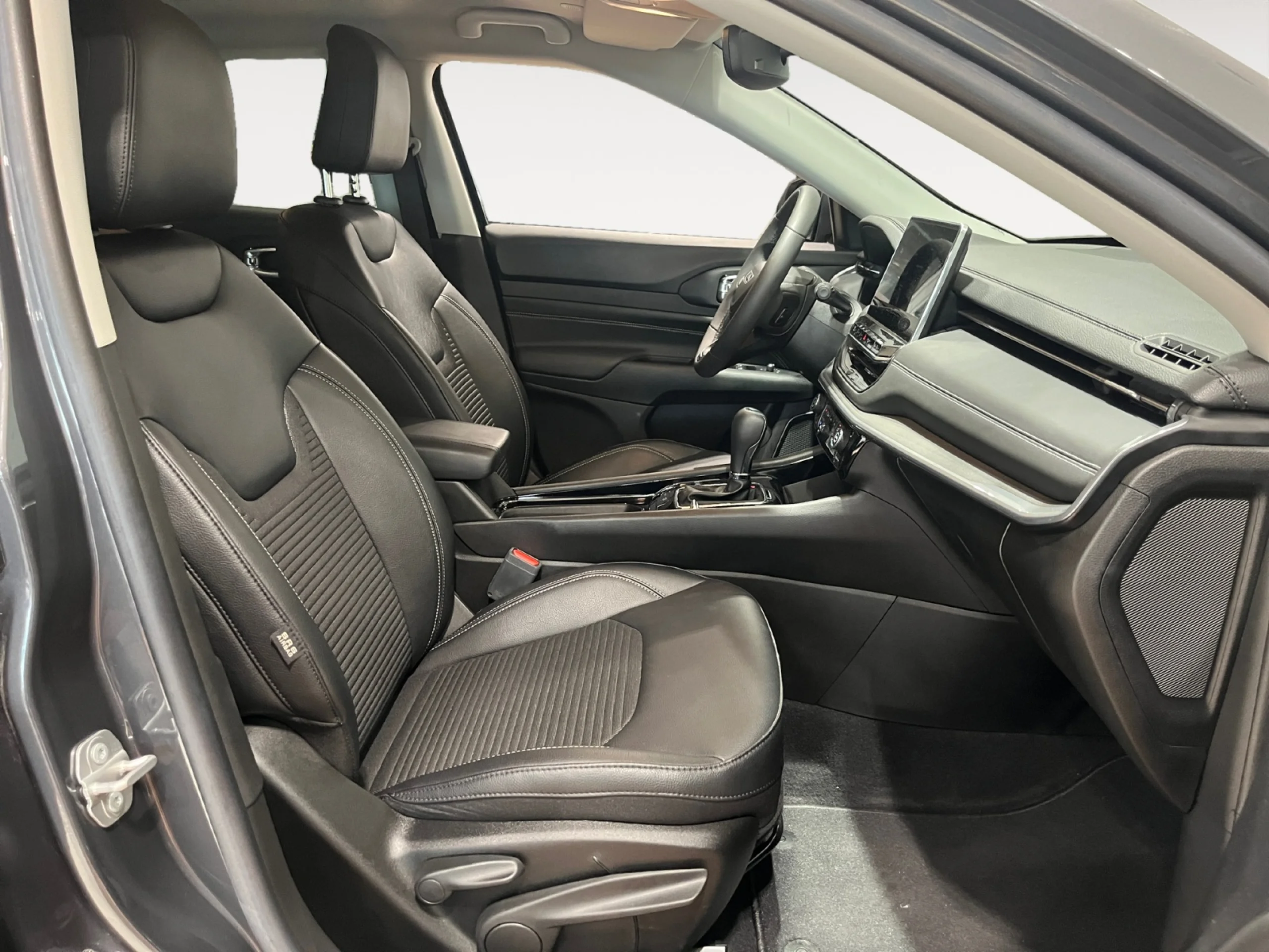 JEEP COMPASS 1.3 PHEV 140KW (190CV) LIMITED AT AWD - Foto 5