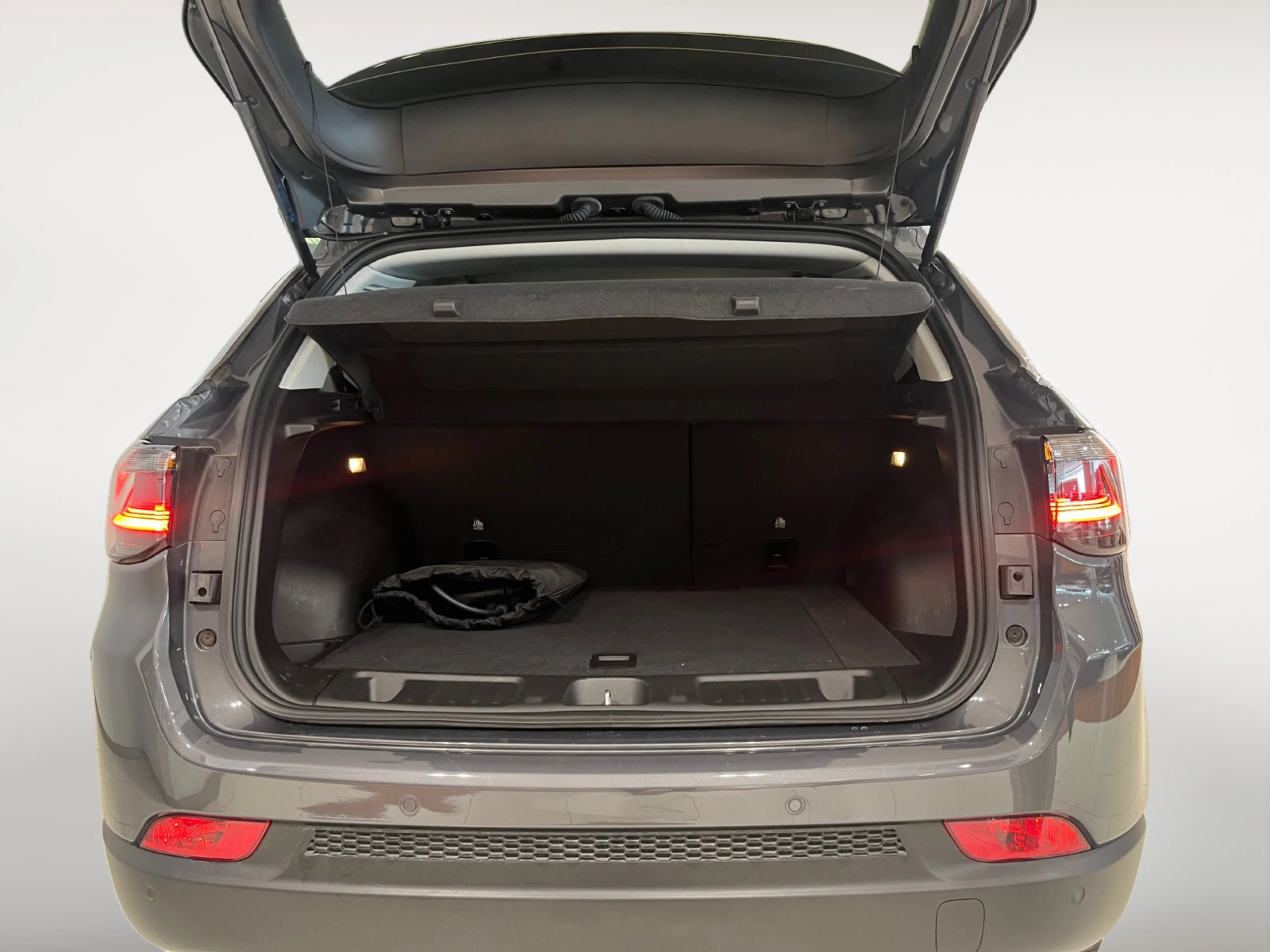 JEEP COMPASS 1.3 PHEV 140KW (190CV) LIMITED AT AWD - Foto 8