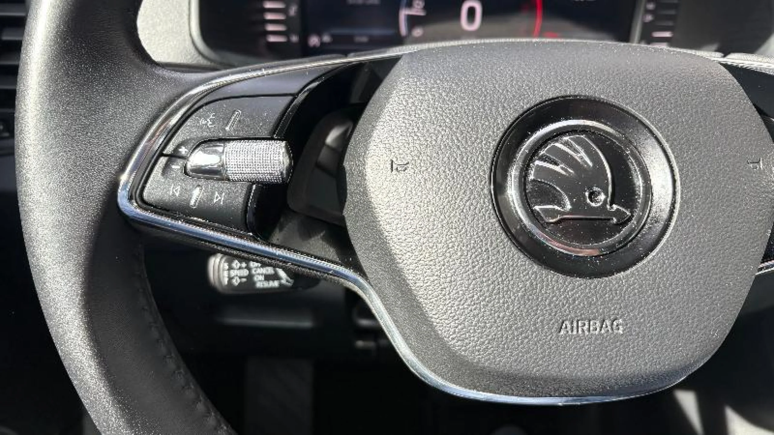 SKODA KAROQ 1.5 TSI 110KW (150CV) ACT STYLE - Foto 15