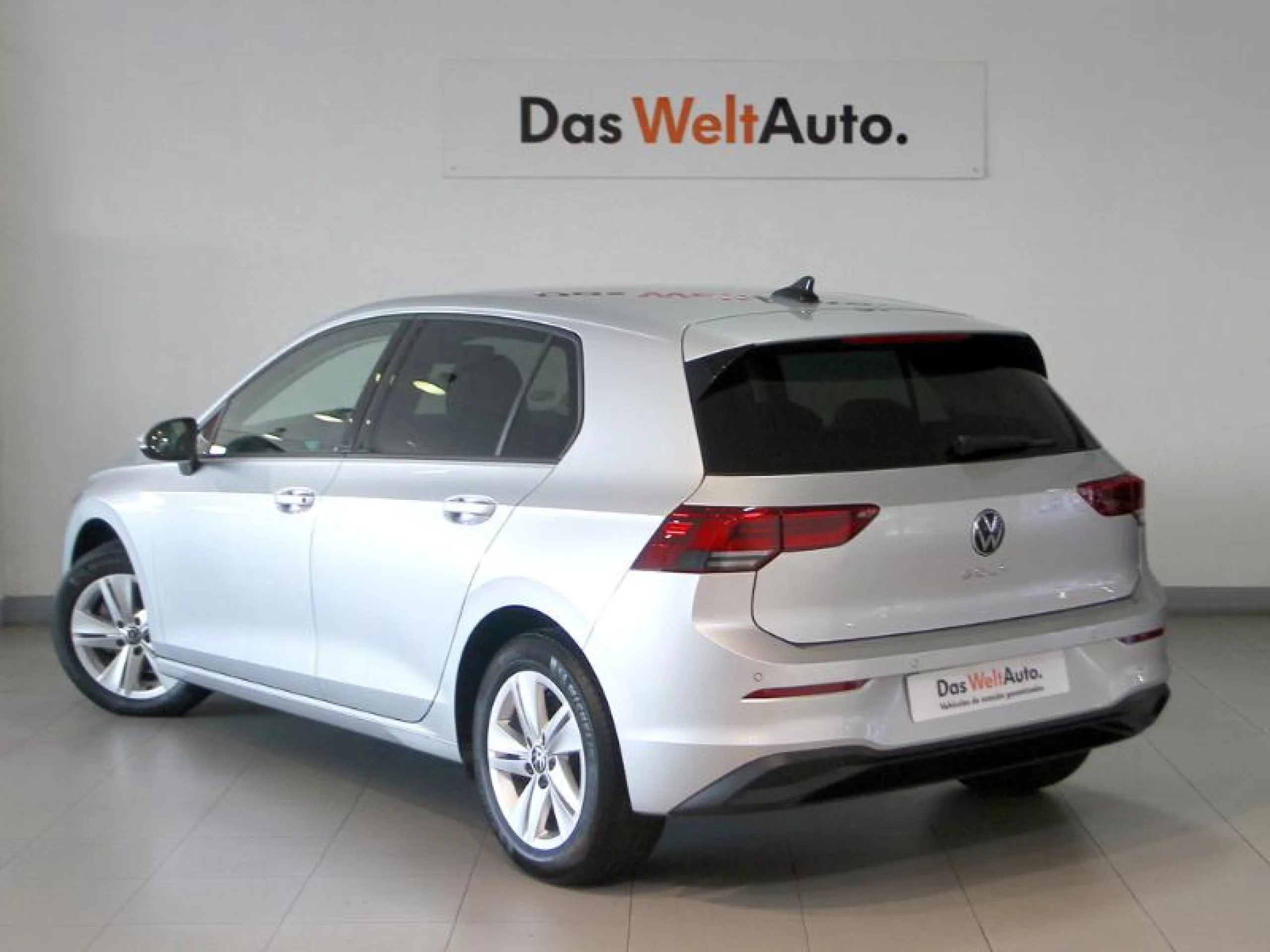 VOLKSWAGEN GOLF LIFE 1.0 TSI 81KW (110CV) - Foto 2