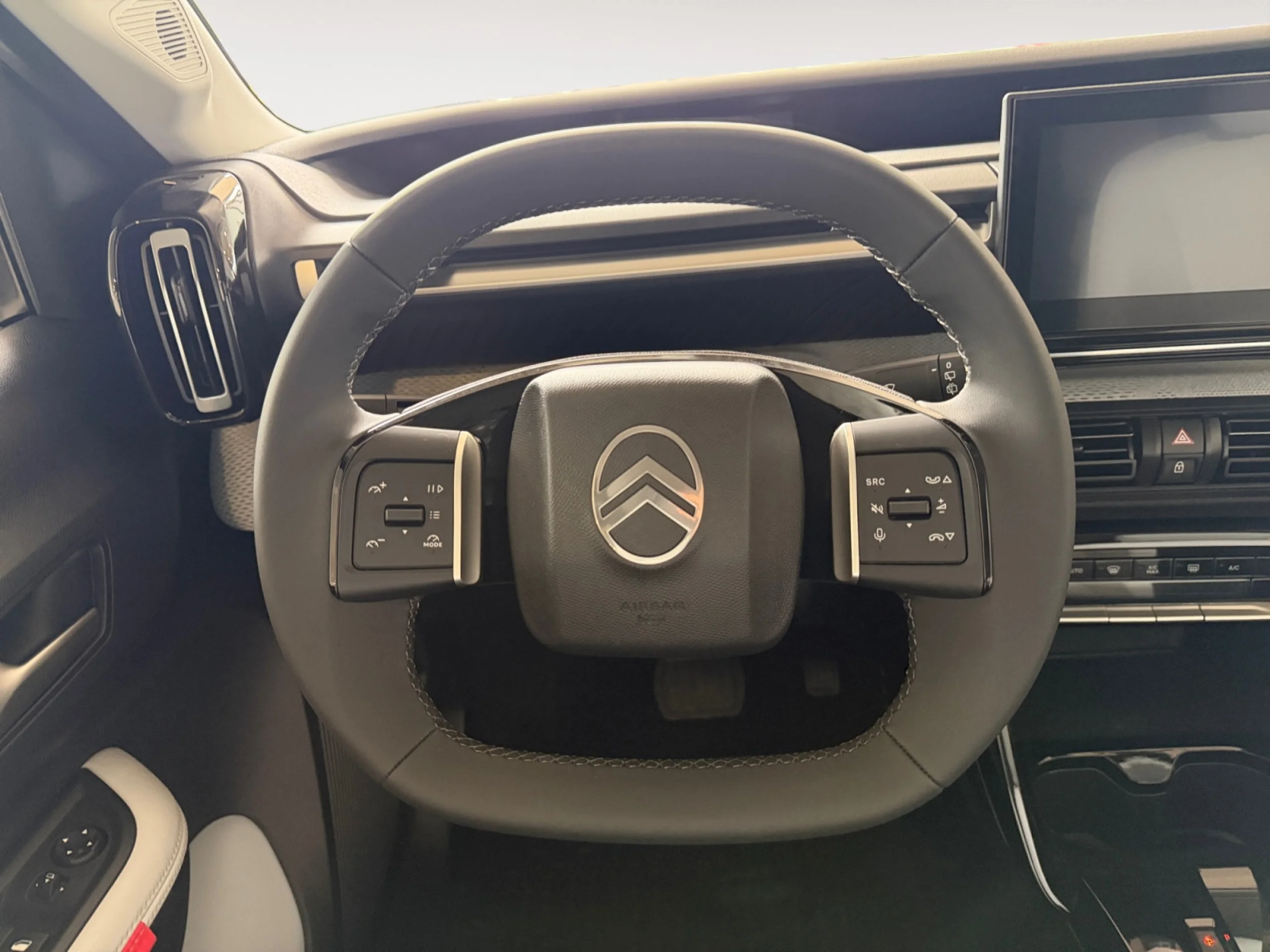 CITROEN C3 AIRCROSS HYBRID 145 Ë DCS6 MAX - Foto 10