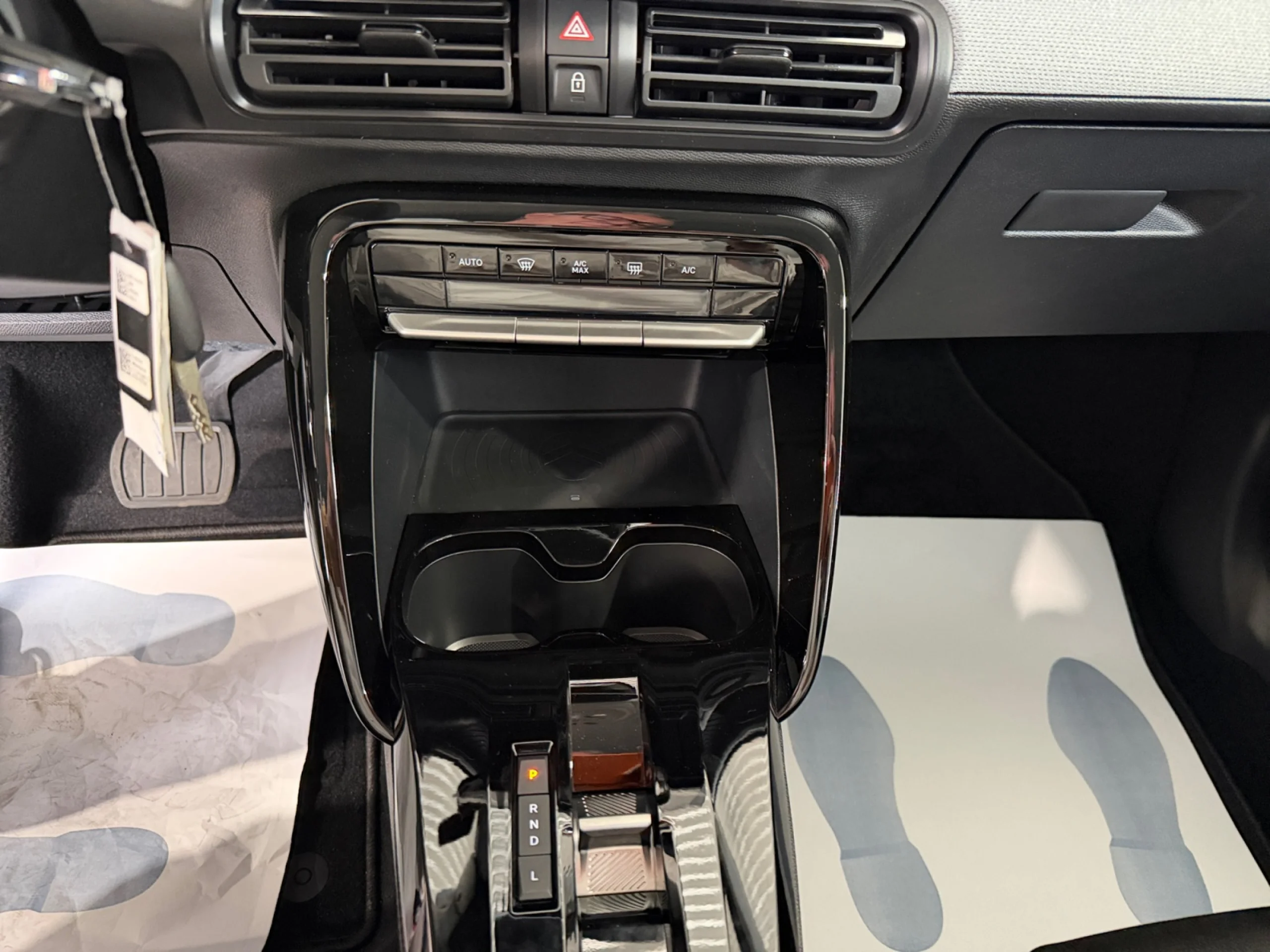CITROEN C3 AIRCROSS HYBRID 145 Ë DCS6 MAX - Foto 21