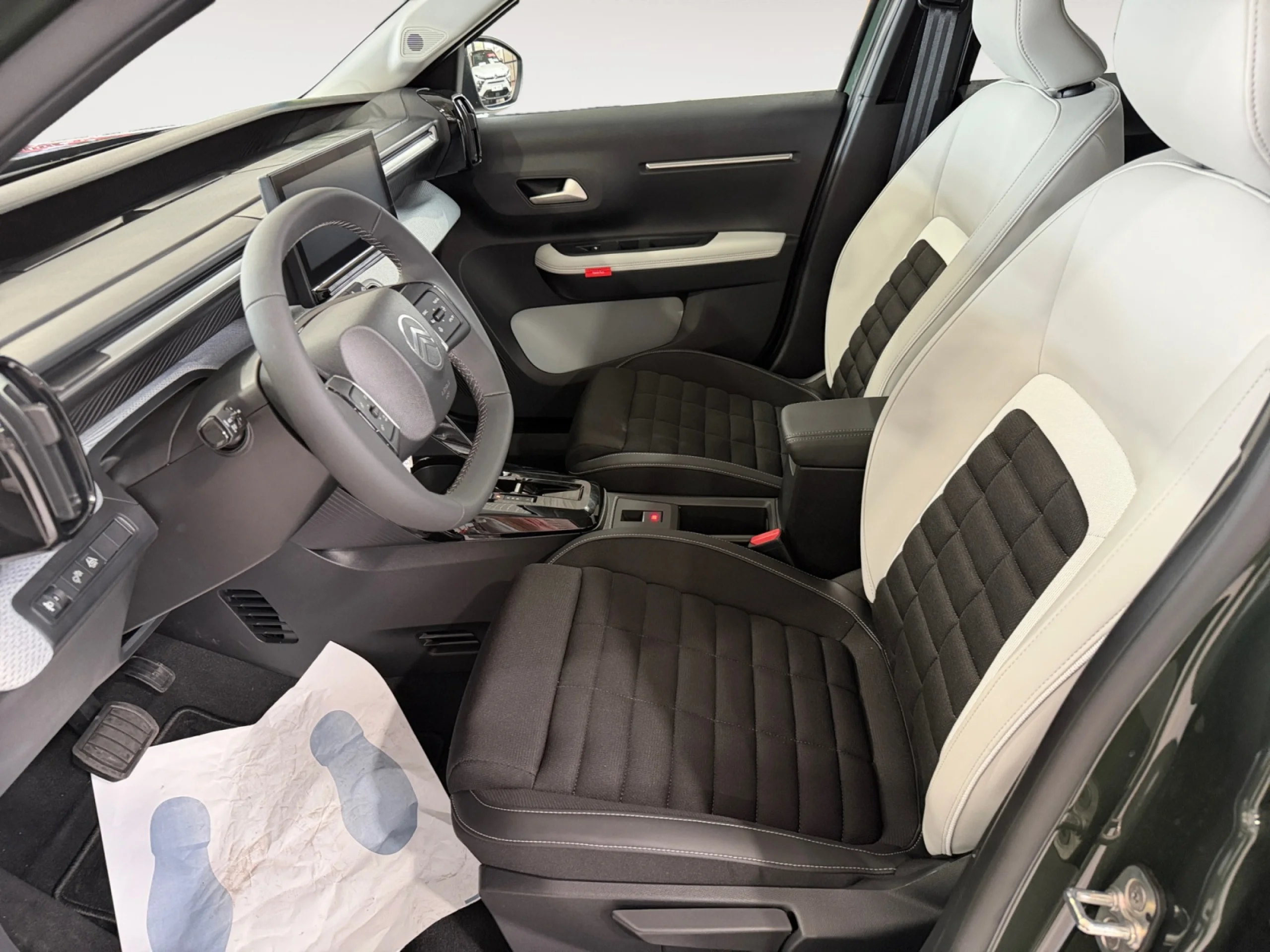CITROEN C3 AIRCROSS HYBRID 145 Ë DCS6 MAX - Foto 24