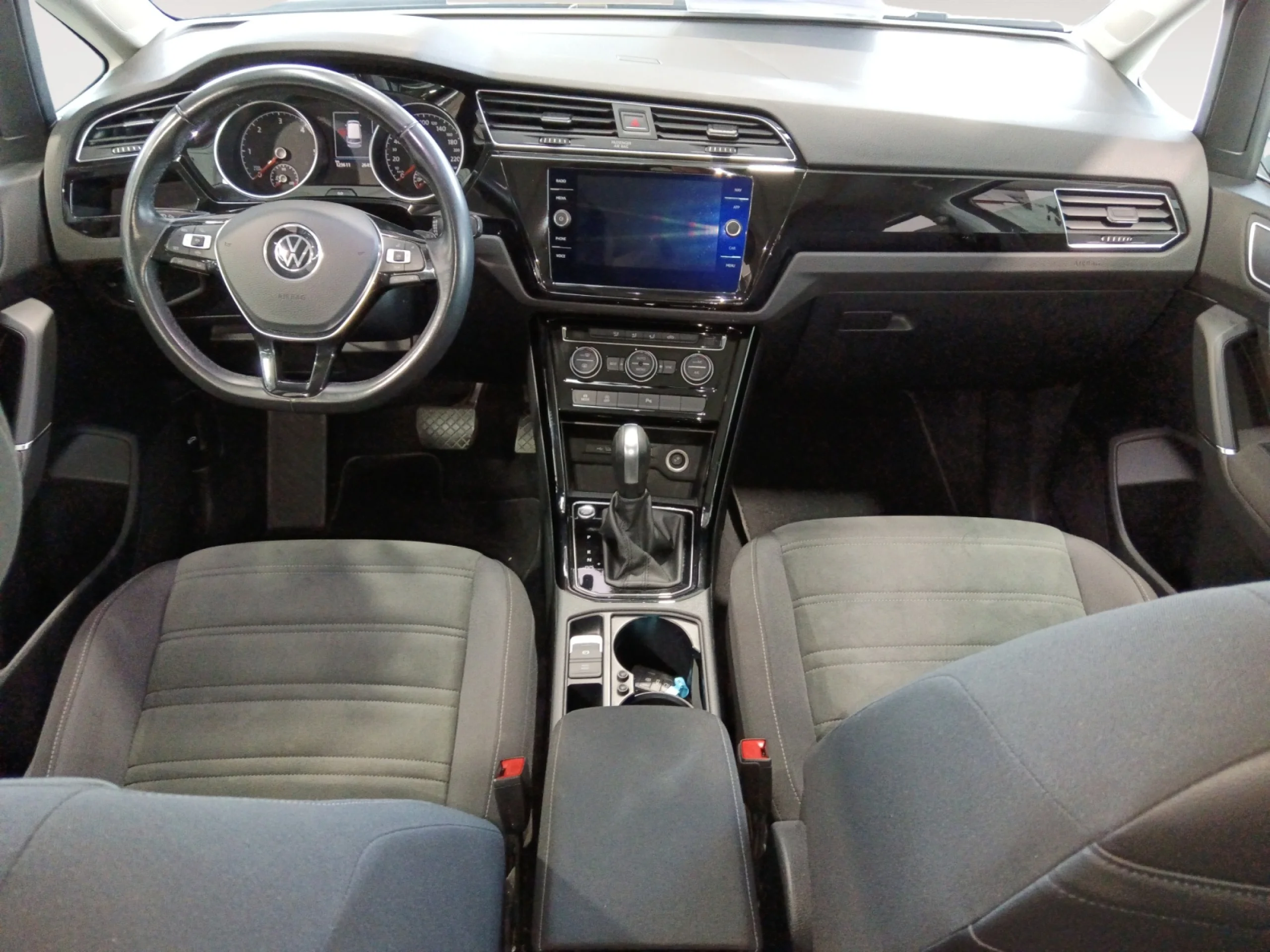 VOLKSWAGEN TOURAN SPORT 2.0 TDI 110KW (150CV) DSG - Foto 4