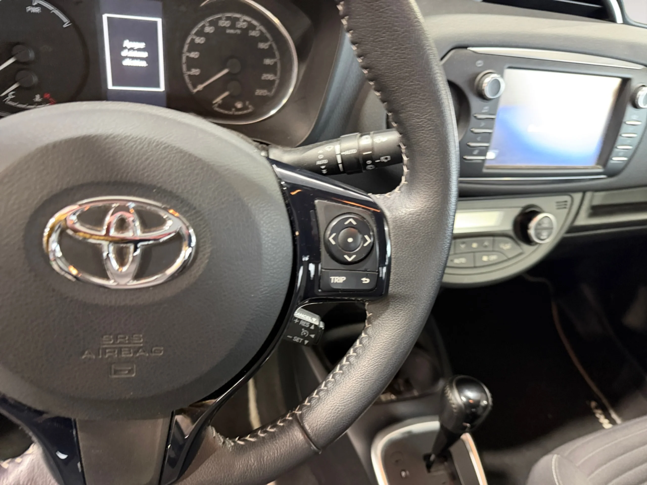 TOYOTA Yaris TOYOTA YARIS HYBRID - Foto 10