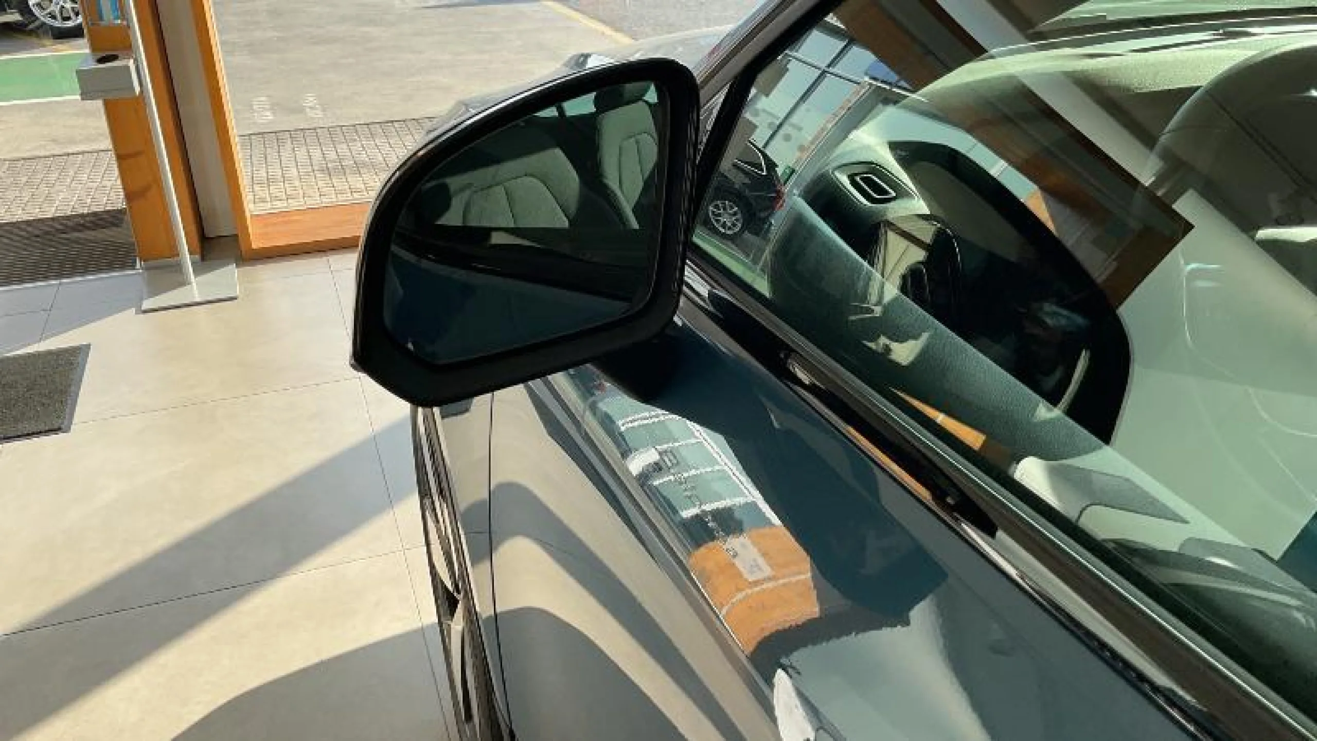 VOLVO C40 RECHARGE TWIN ELÉCTRICO PLUS AUTO AWD - Foto 19