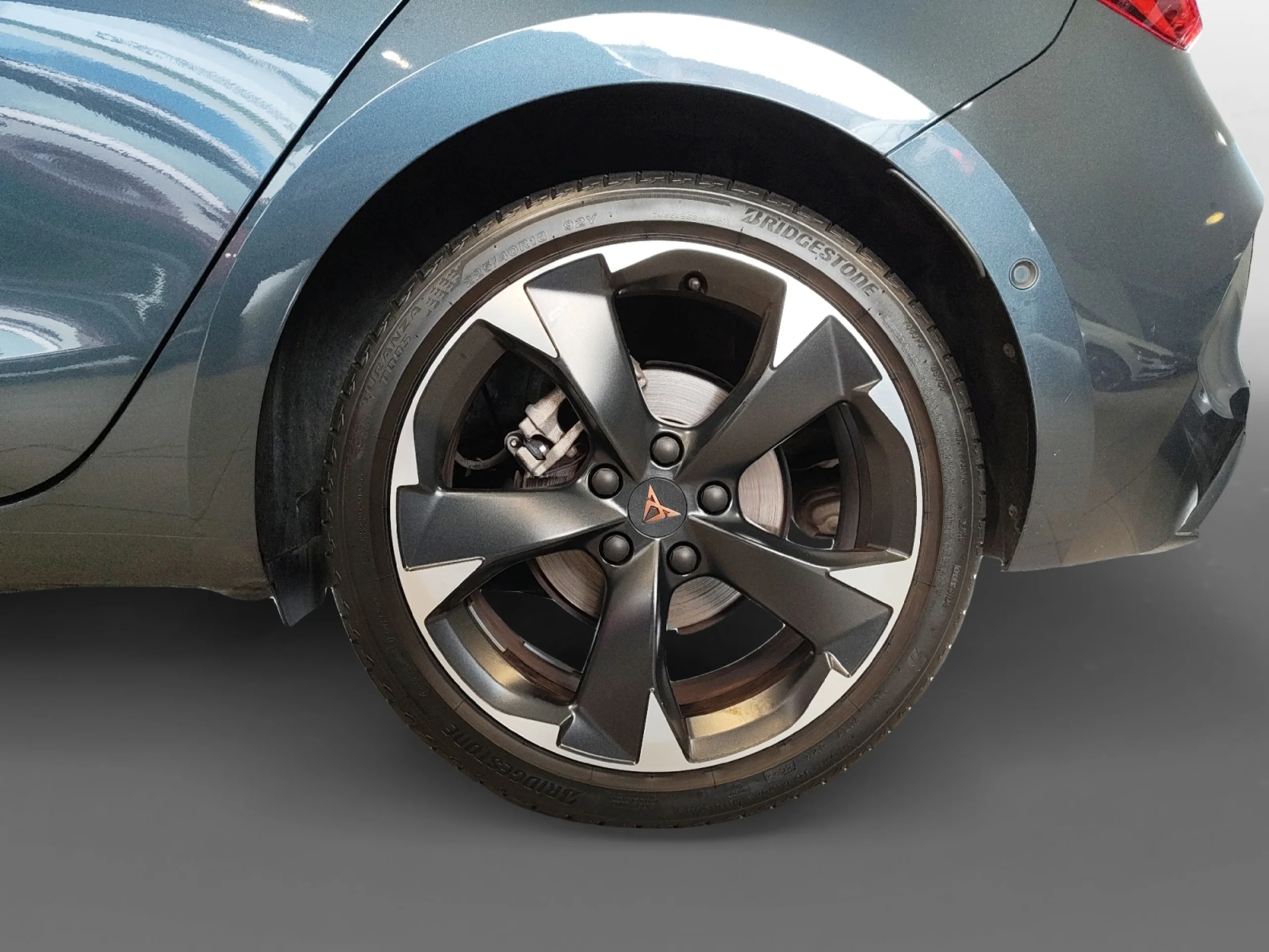 CUPRA LEON 1.5 ETSI 110KW (150CV) DSG - Foto 9