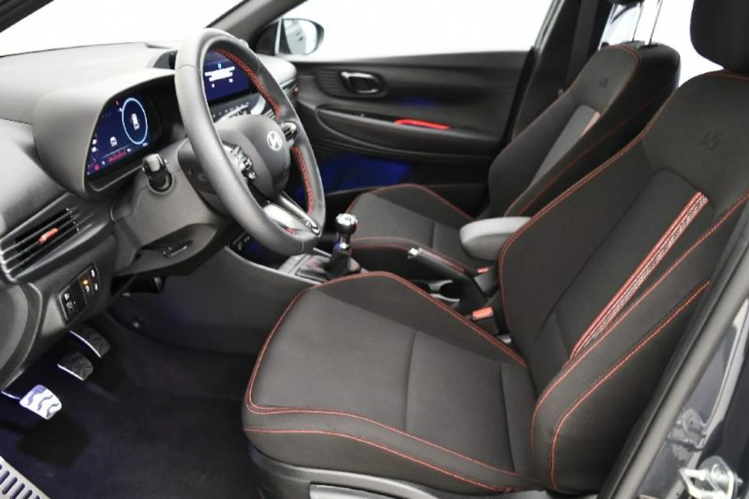 HYUNDAI I20 1.2 MPI N LINE 30 ANIVERSARIO - Foto 8