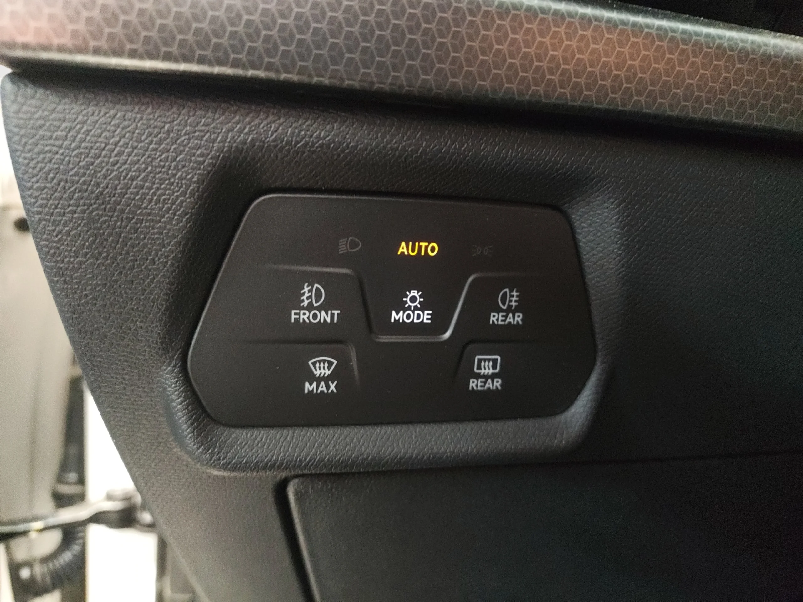 SEAT LEON 2.0 TDI 85KW STYLE XL - Foto 7