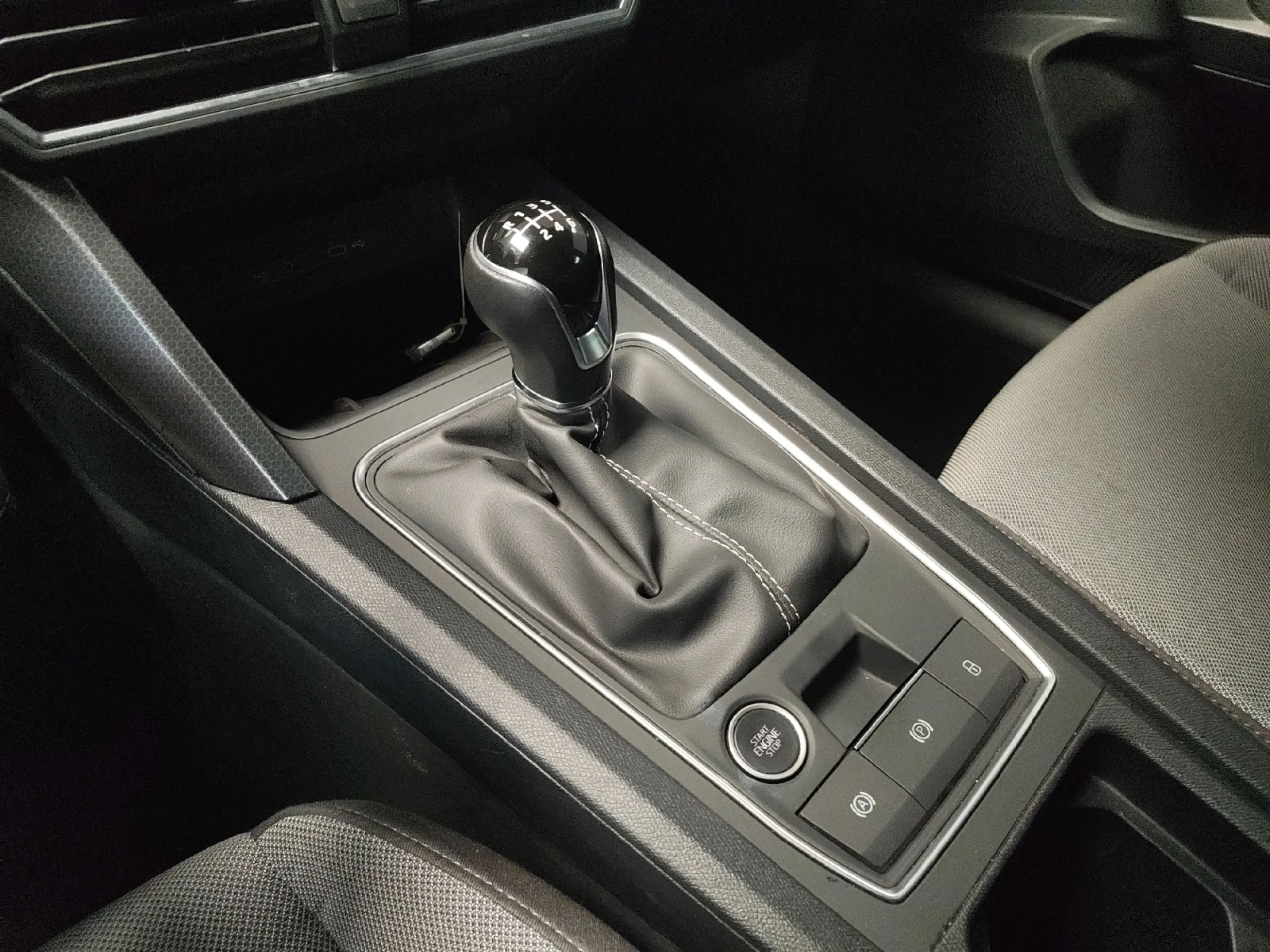 SEAT LEON 2.0 TDI 85KW STYLE XL - Foto 14