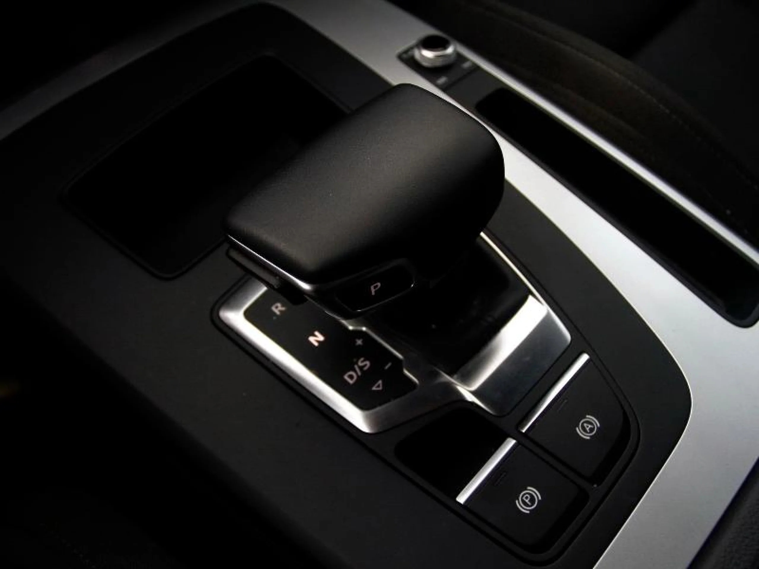 AUDI Q5 S LINE 35 TDI 120KW S TRONIC - Foto 14