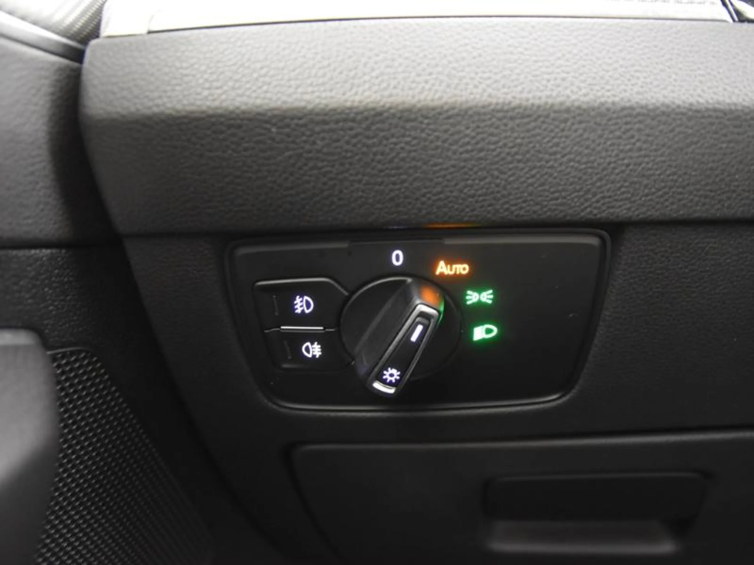 VOLKSWAGEN PASSAT VARIANT R LINE 2.0 TDI 110KW DSG - Foto 19