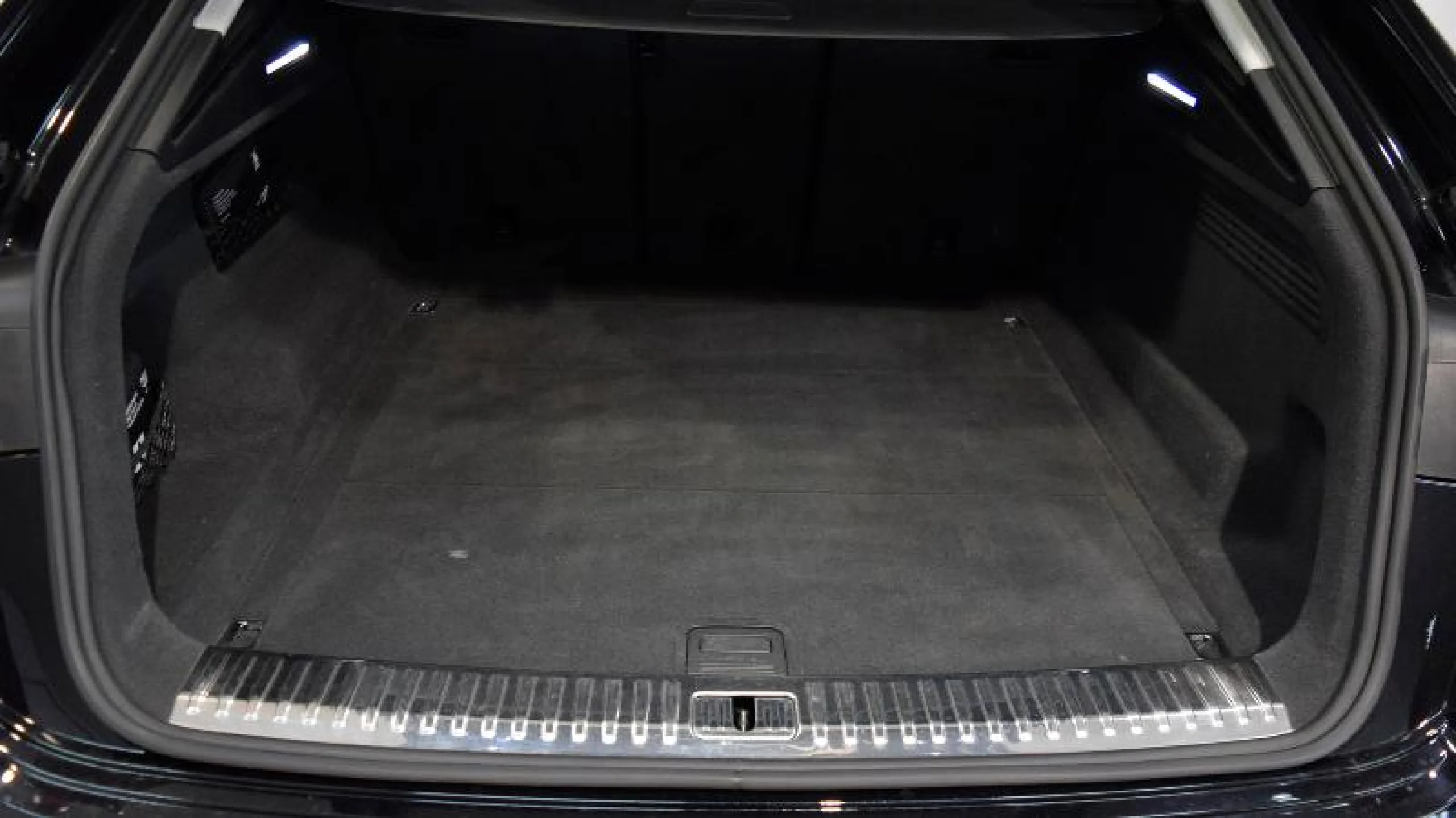 AUDI Q8 50 TDI 210KW (286CV) QUATTRO TIPTRONIC - Foto 7