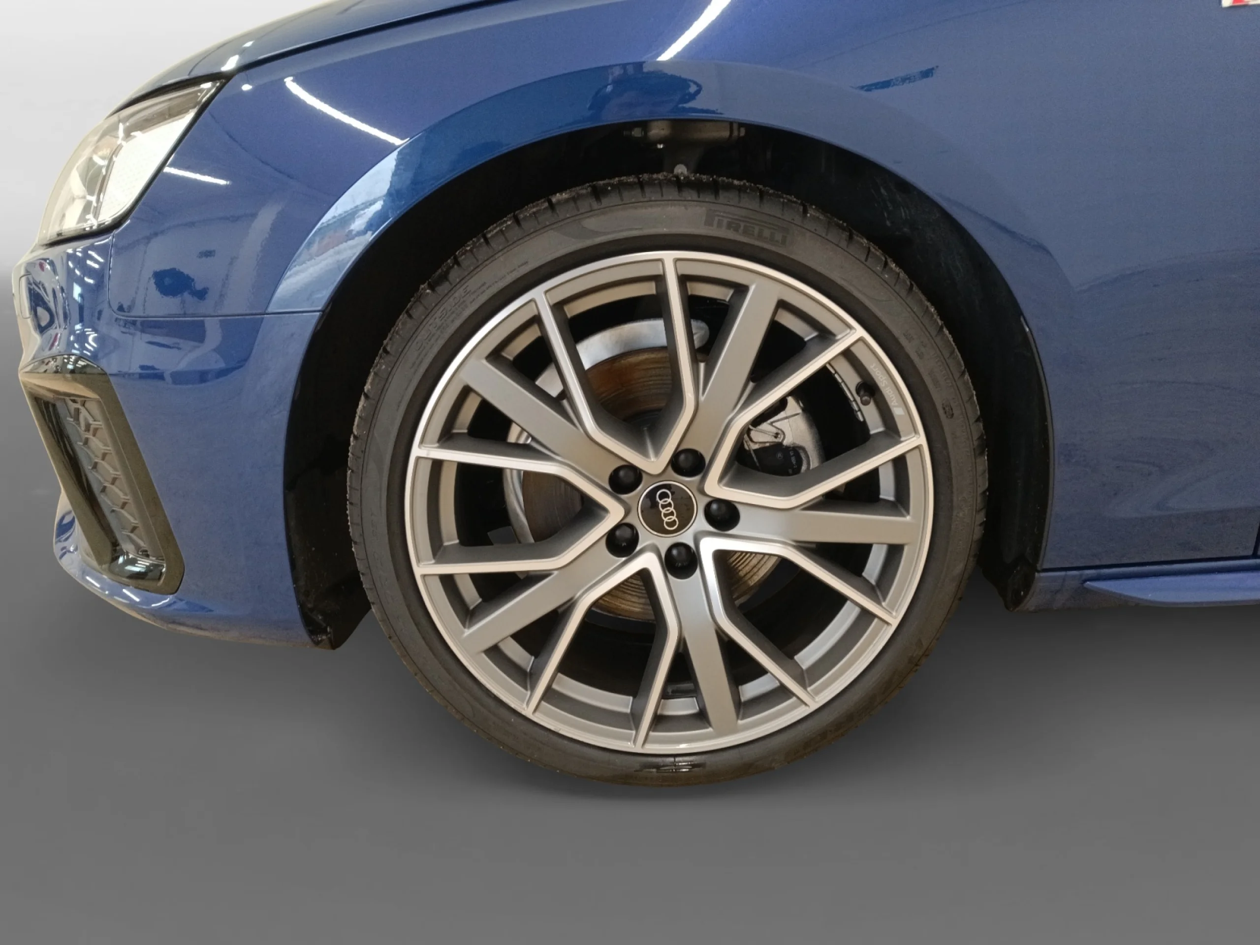 AUDI A4 AVANT BLACK LINE 35 TDI 120KW S TRONIC - Foto 8