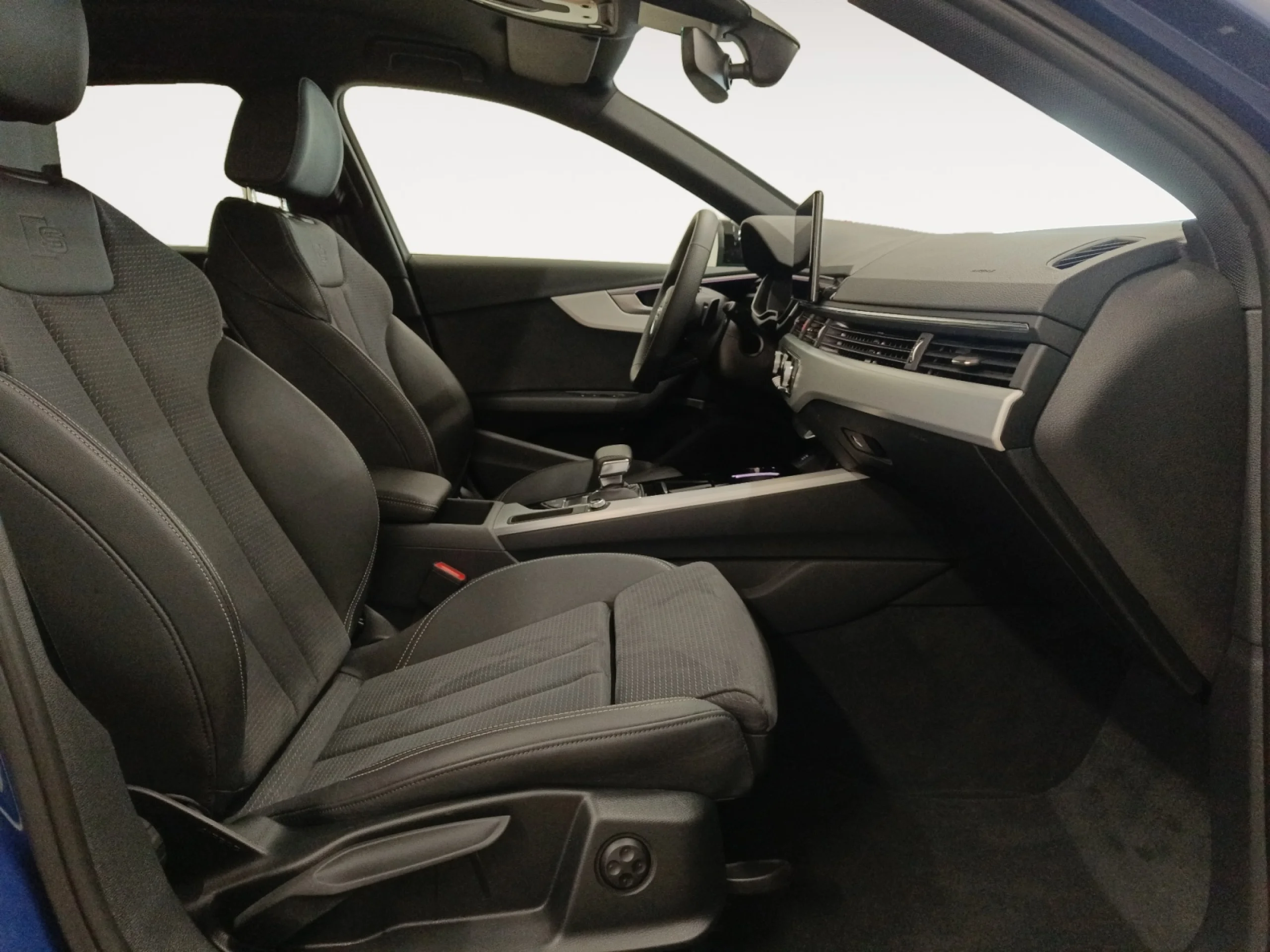 AUDI A4 AVANT BLACK LINE 35 TDI 120KW S TRONIC - Foto 5