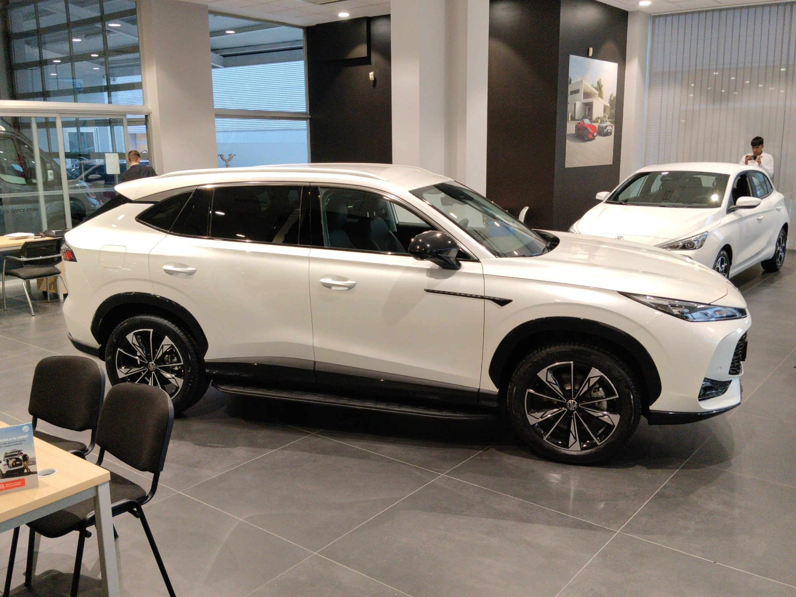MG HS 1.5T PHEV LUXURY - Foto 3