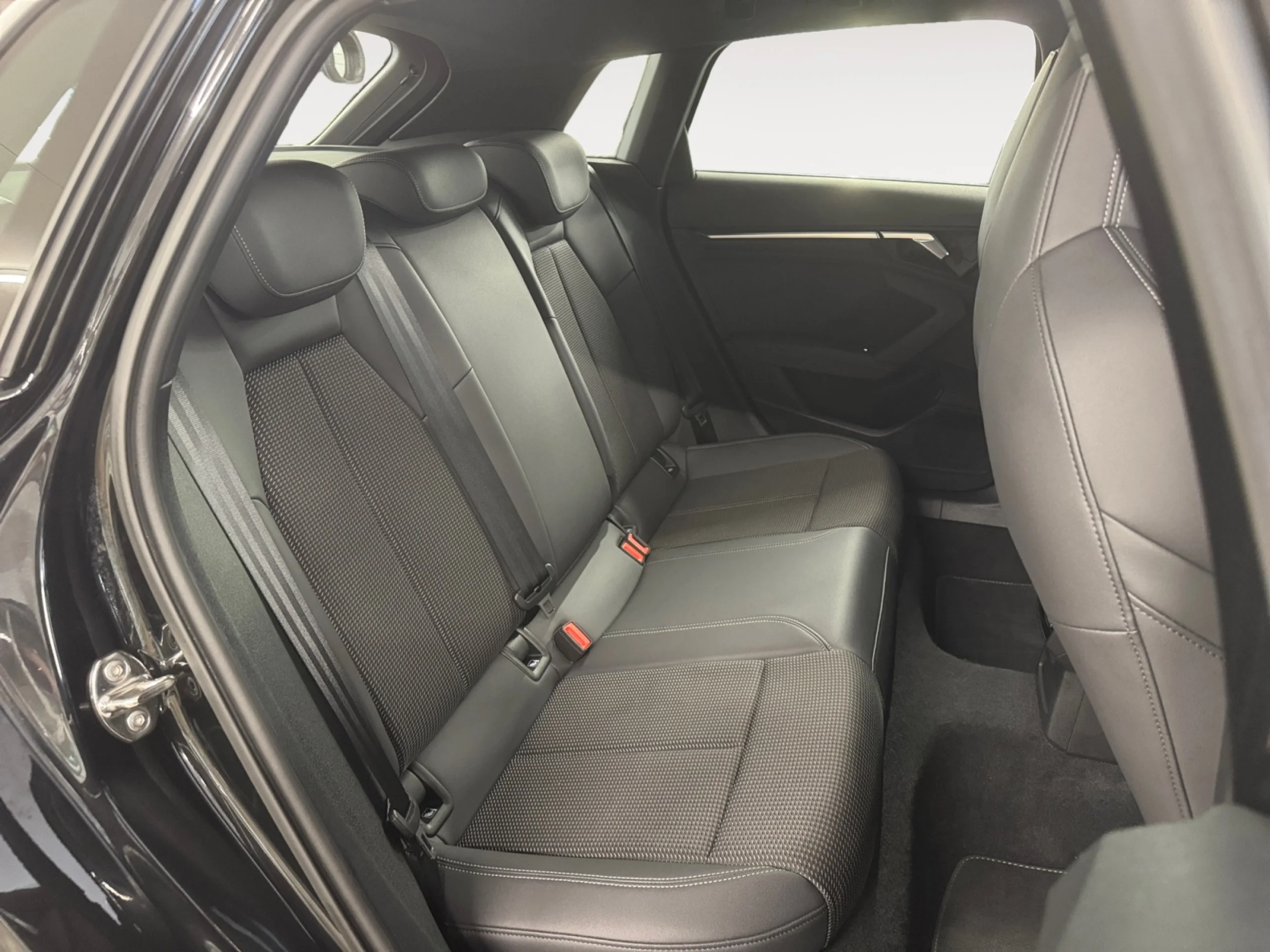 AUDI A3 SPORTBACK ADVANCED 35 TFSI 110KW (150CV) - Foto 6