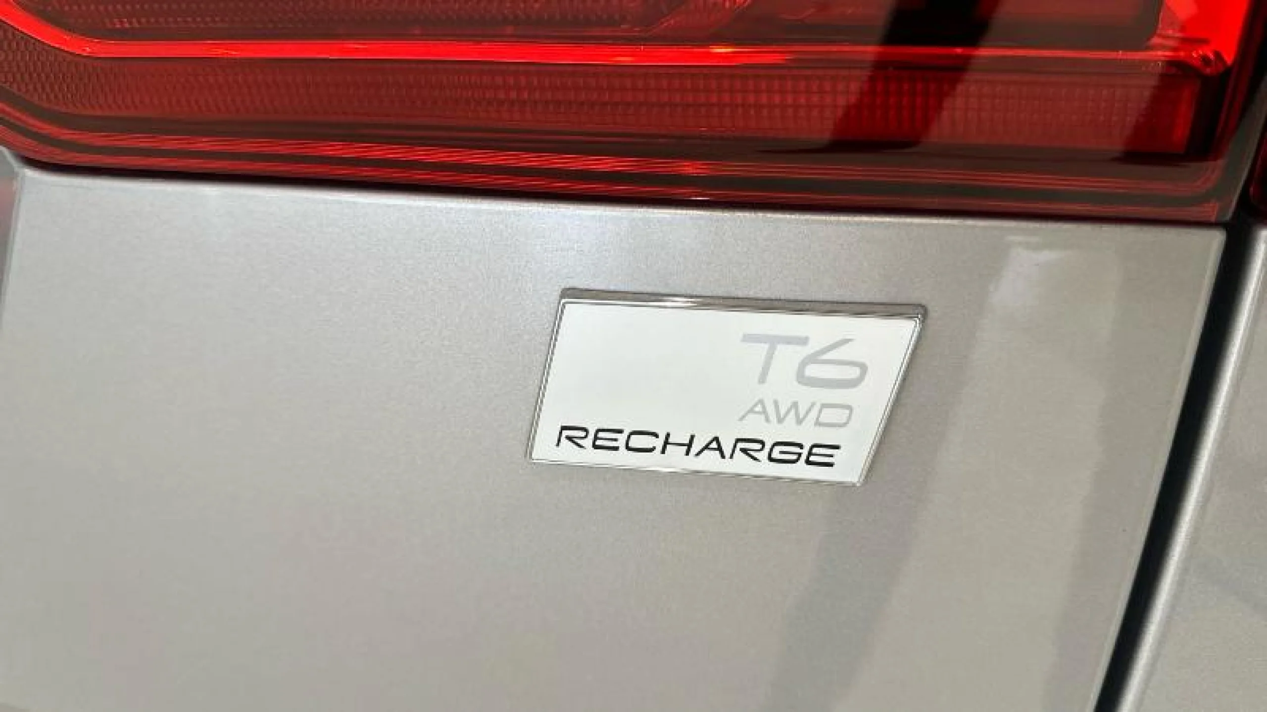 VOLVO XC60 2.0 T6 AWD RECHARGE CORE AUTO - Foto 20