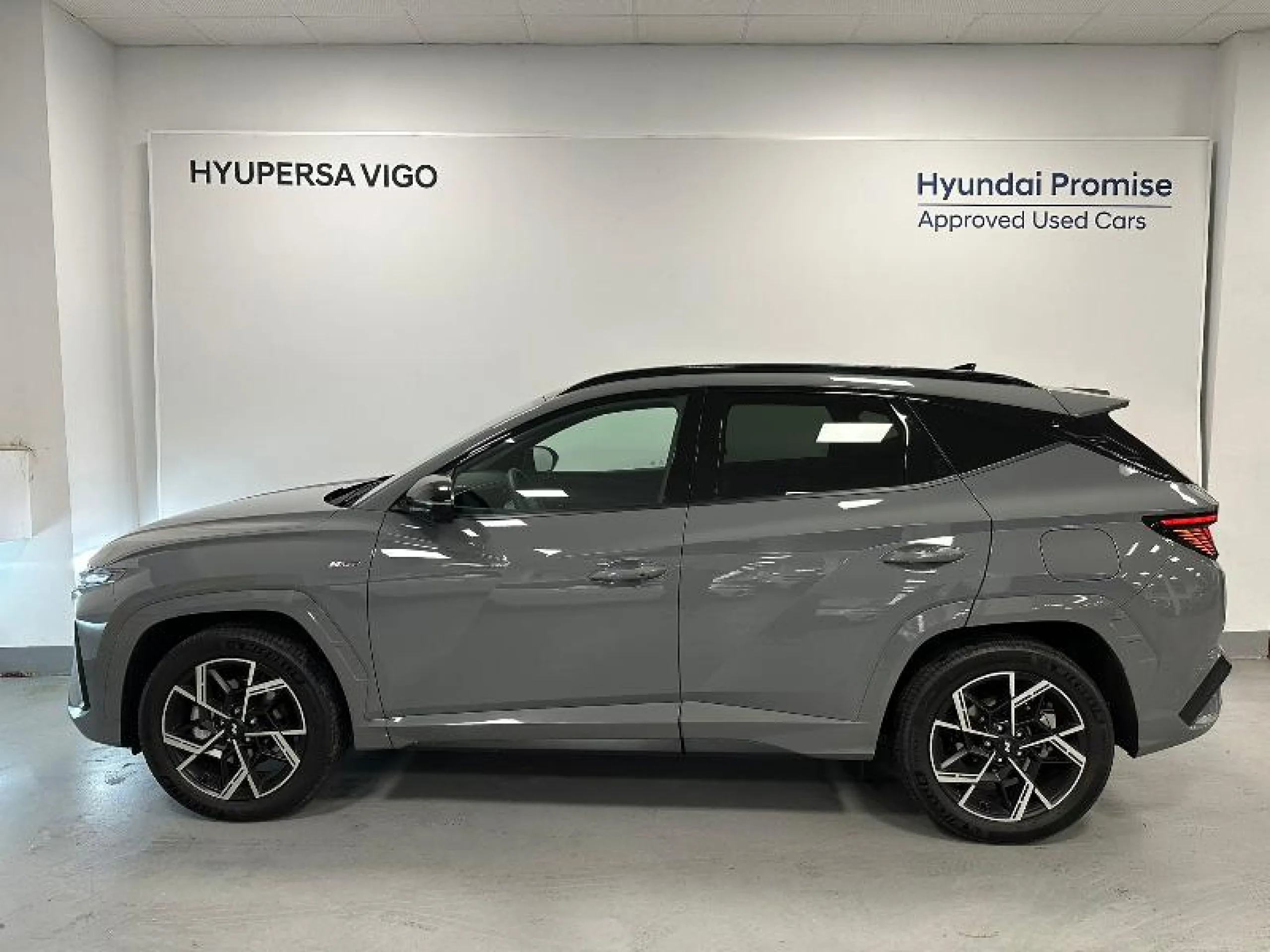 HYUNDAI TUCSON 1.6T 252CV PHEV 4X4 AT TECNO SKY LLAV.D. - Foto 2