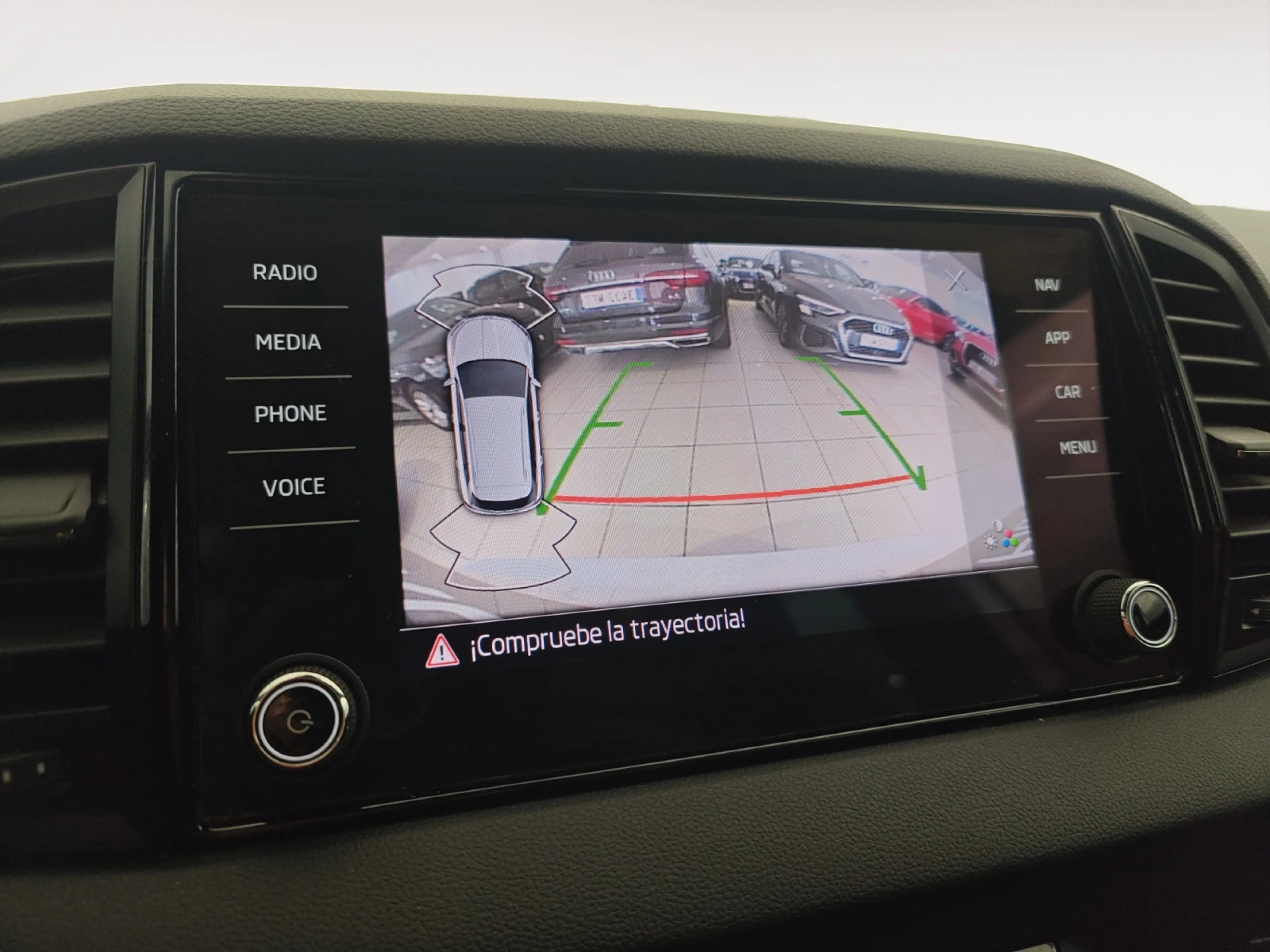 SKODA KAROQ 1.5 TSI 110KW (150CV) DSG ACT SPORTLINE - Foto 16