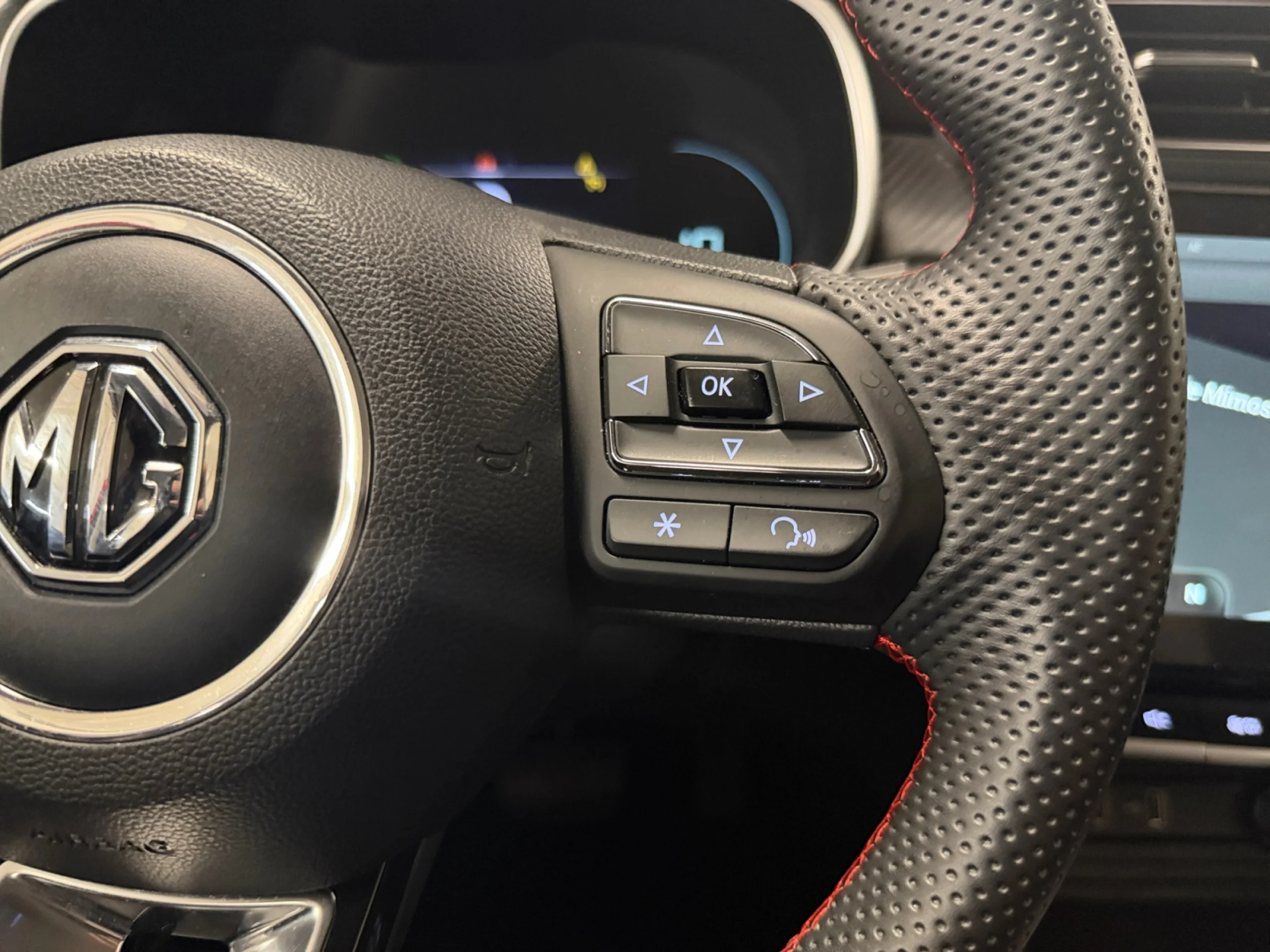MG Zs 1.0T LUXURY AUTO - Foto 13