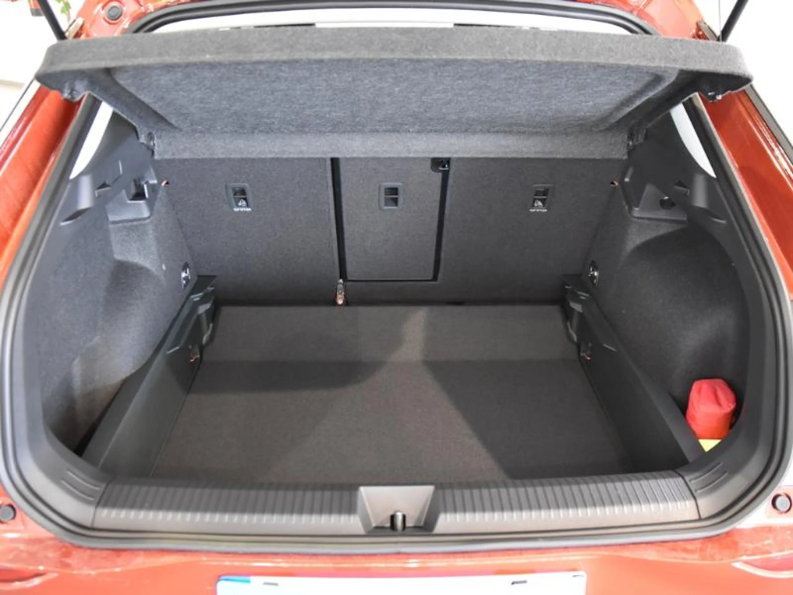 VOLKSWAGEN T ROC T ROC MÁS  1.5 ETSI 85 KW (116 CV)  AUTOMÁTICO DSG 7 VEL. - Foto 8