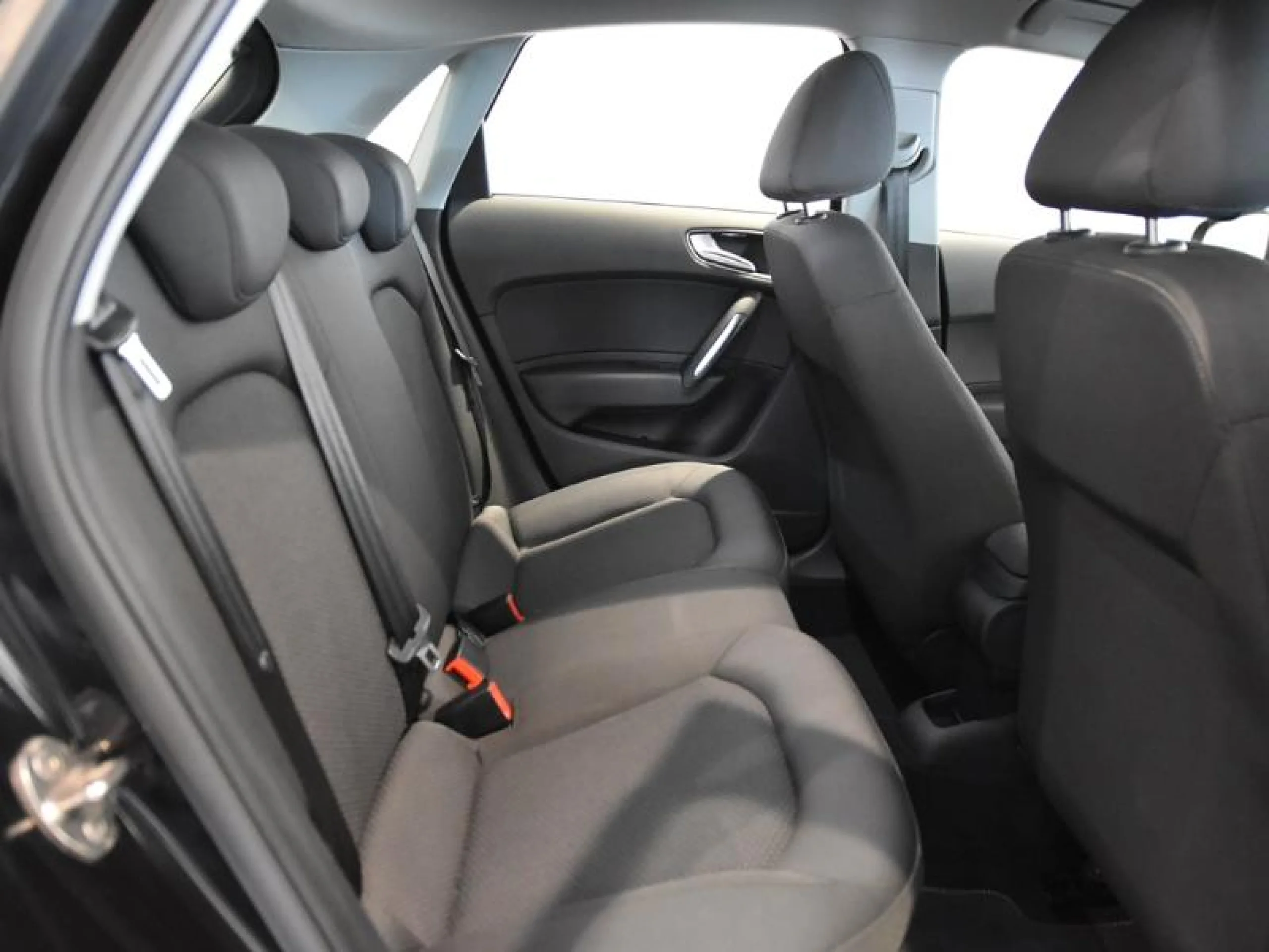 AUDI A1 SPORTBACK 1.4 TFSI 125CV ADRENALIN - Foto 6