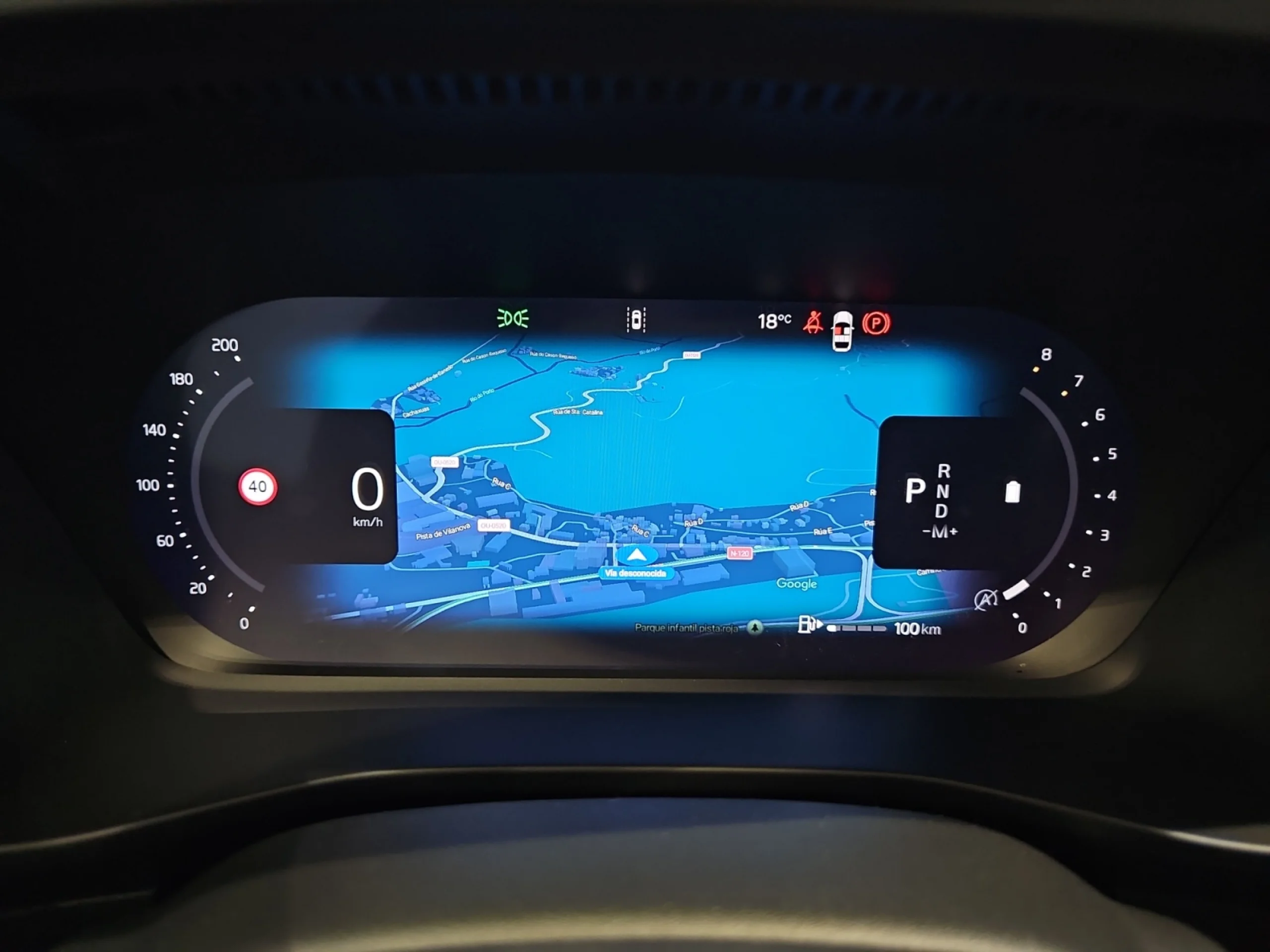 VOLVO XC40 2.0 B3 G PLUS DARK AUTO - Foto 7