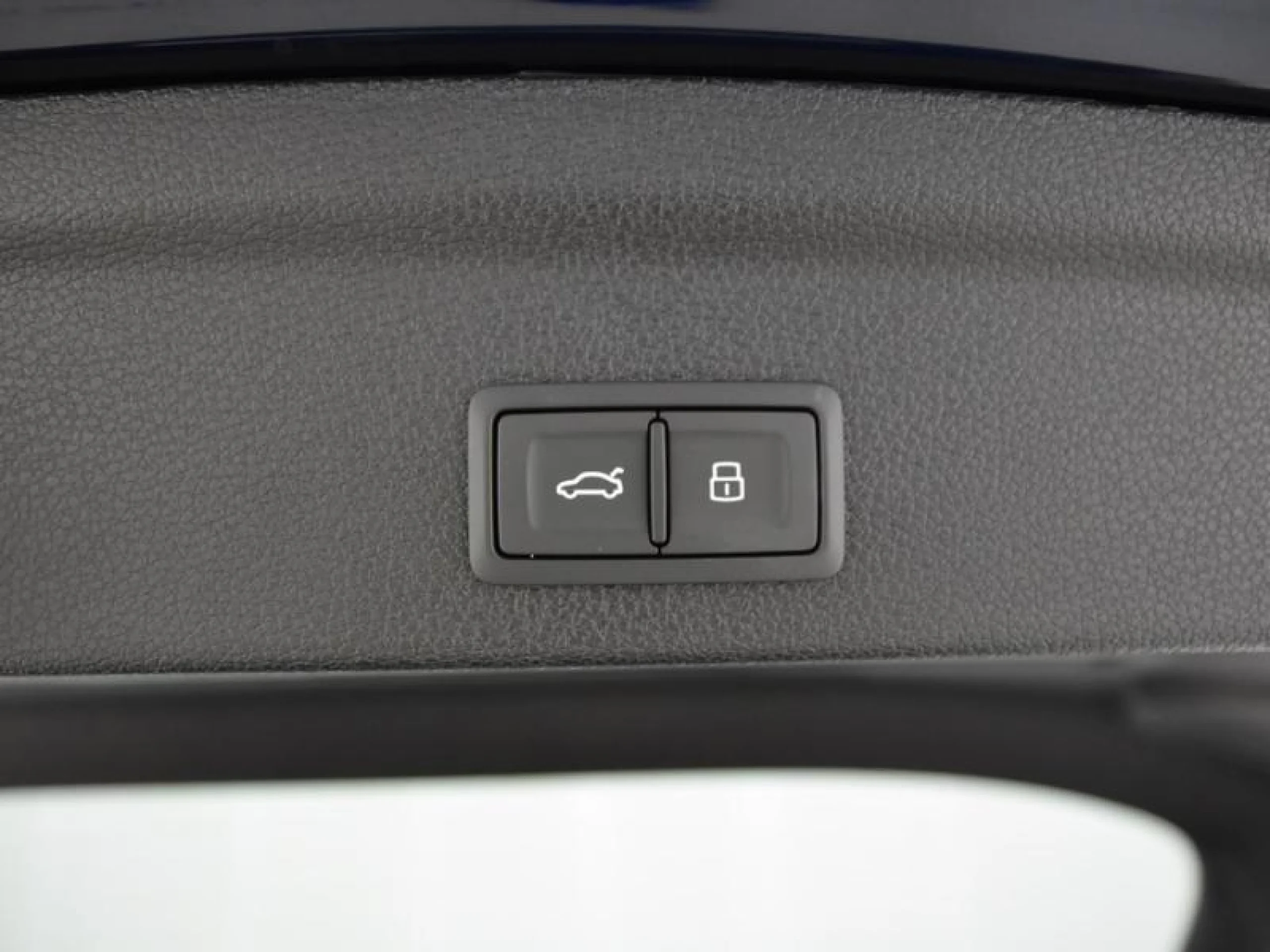 AUDI Q3 SPORTBACK BLACK LINE 35 TDI 110KW (150CV) S TRONIC - Foto 9