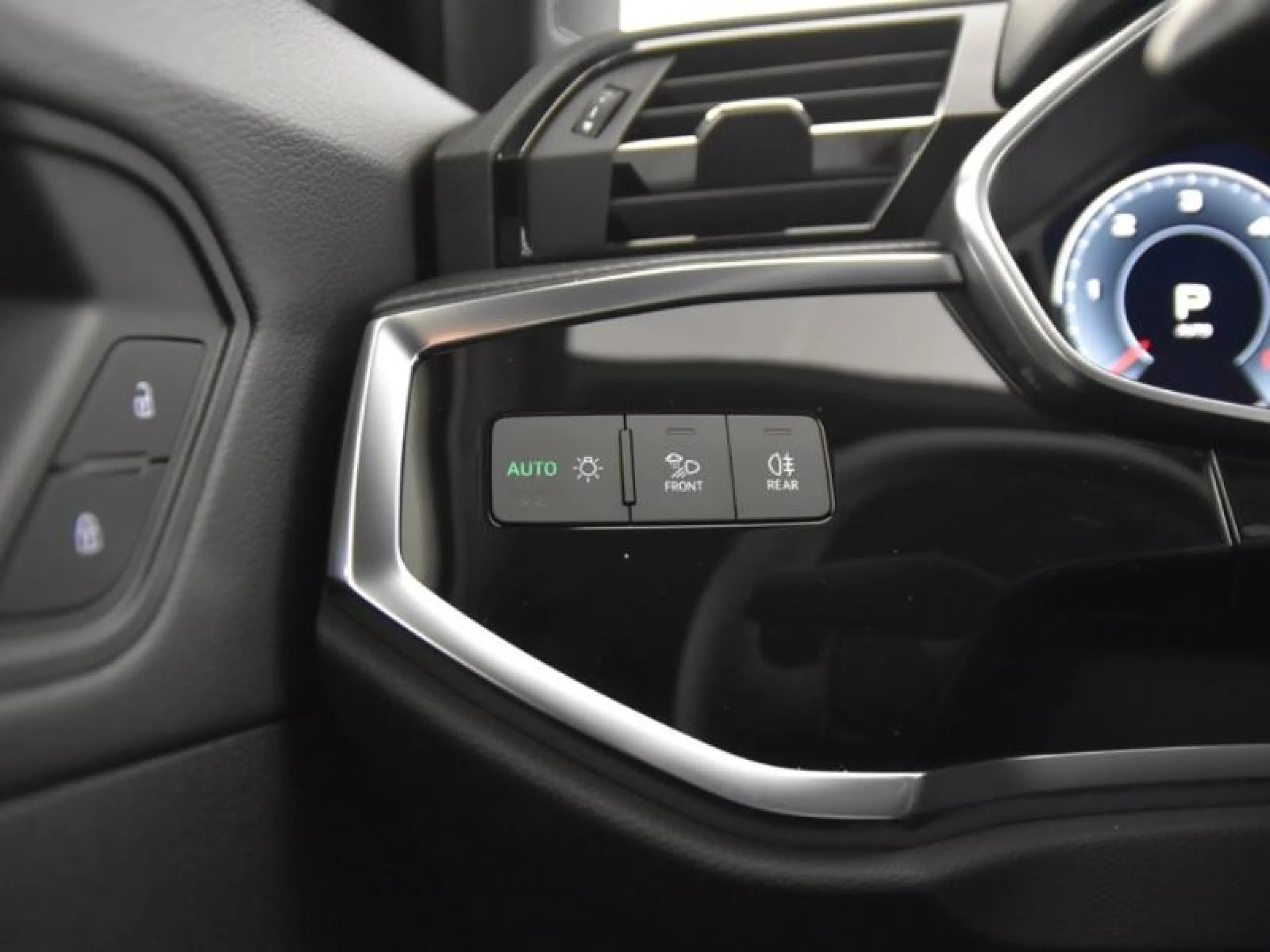 AUDI Q3 SPORTBACK BLACK LINE 35 TDI 110KW (150CV) S TRONIC - Foto 20