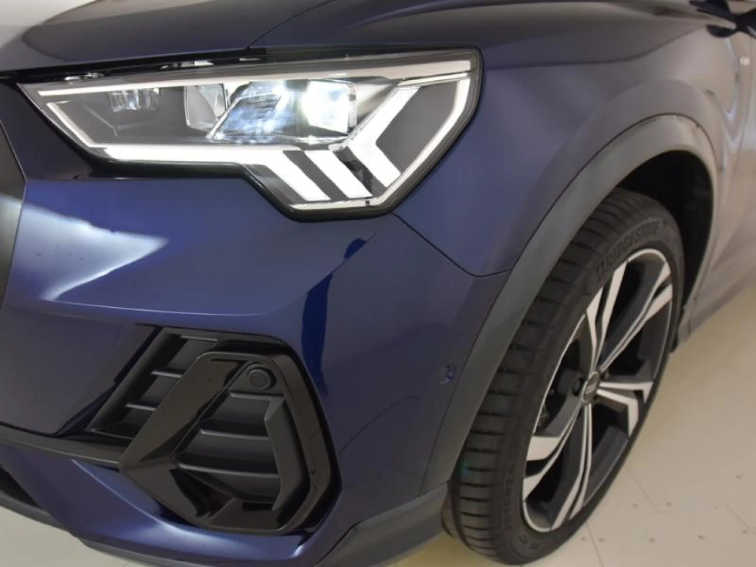 AUDI Q3 SPORTBACK BLACK LINE 35 TDI 110KW (150CV) S TRONIC - Foto 22