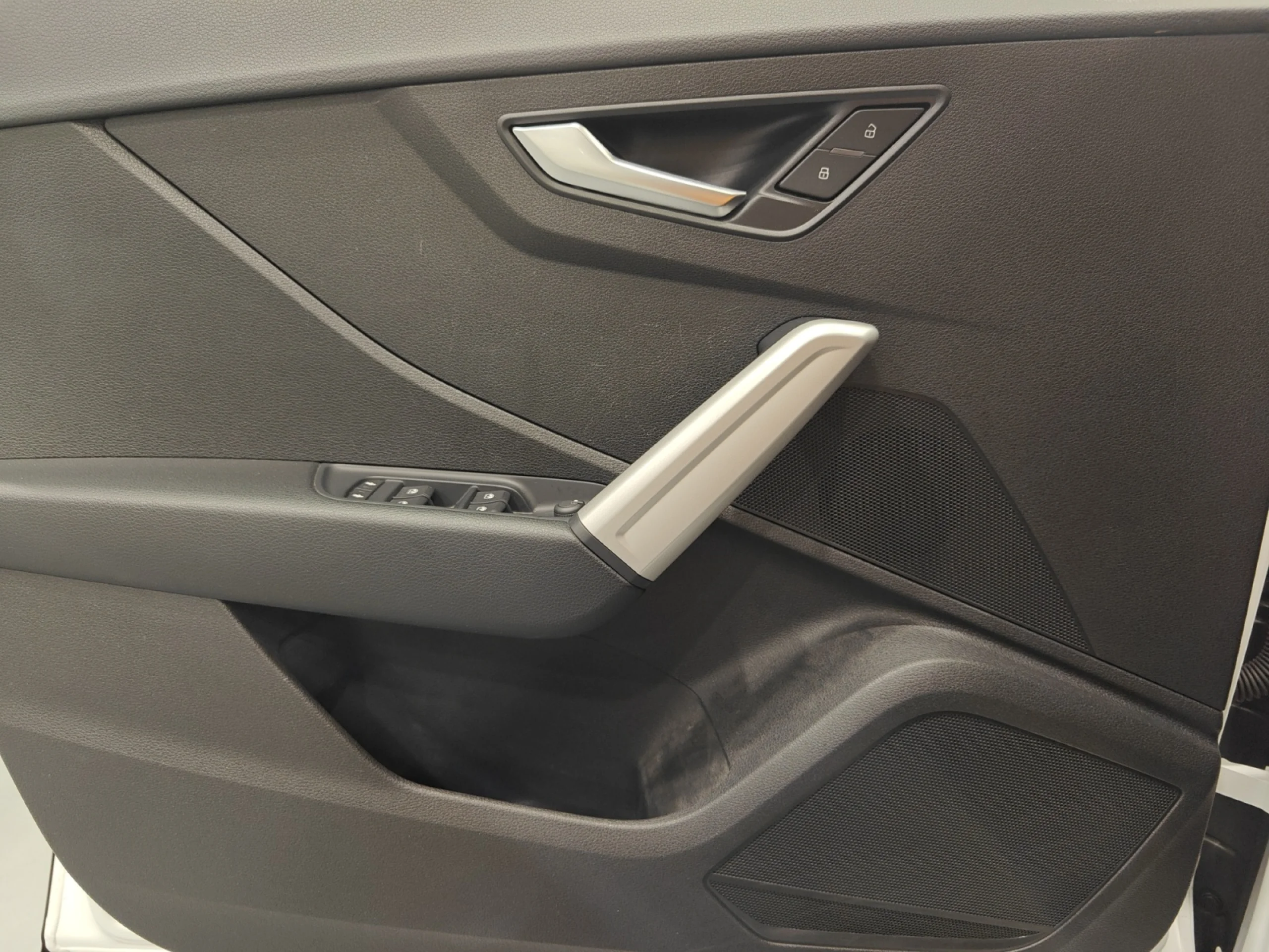 AUDI Q2 ADVANCED 30 TFSI 85KW (116CV) - Foto 13