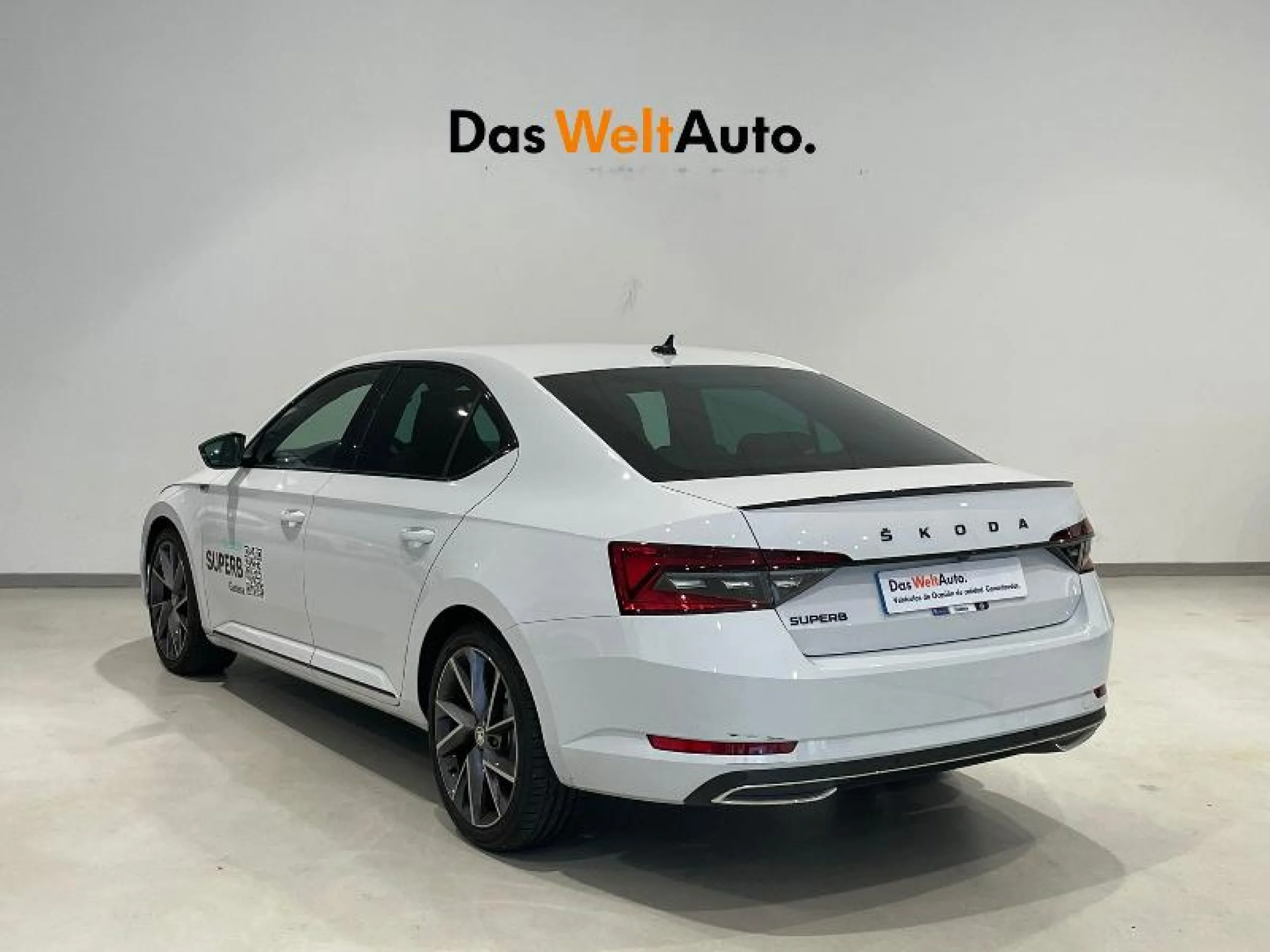 SKODA Superb 2.0 TDI 110KW (150CV) DSG SPORTLINE - Foto 2
