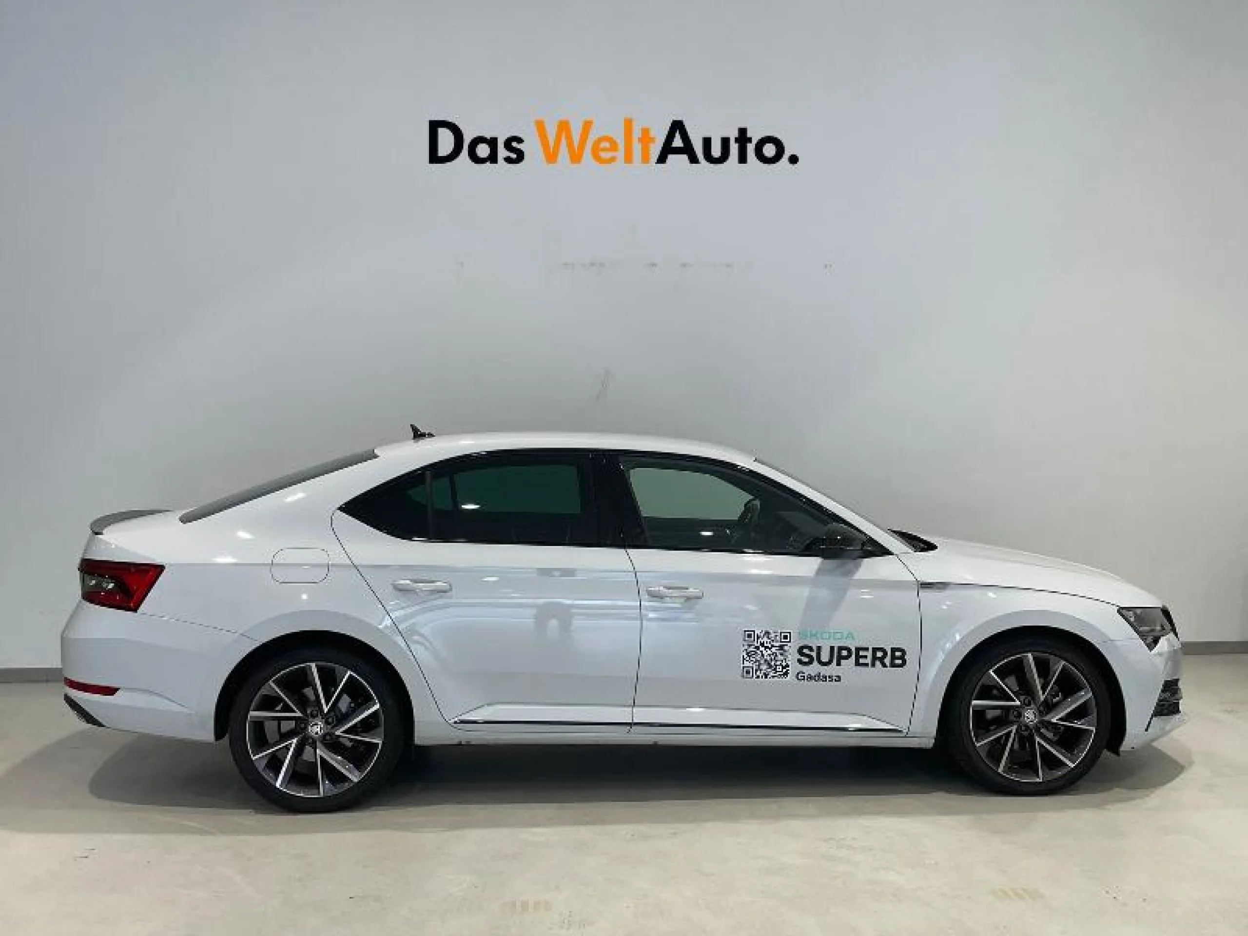 SKODA Superb 2.0 TDI 110KW (150CV) DSG SPORTLINE - Foto 3