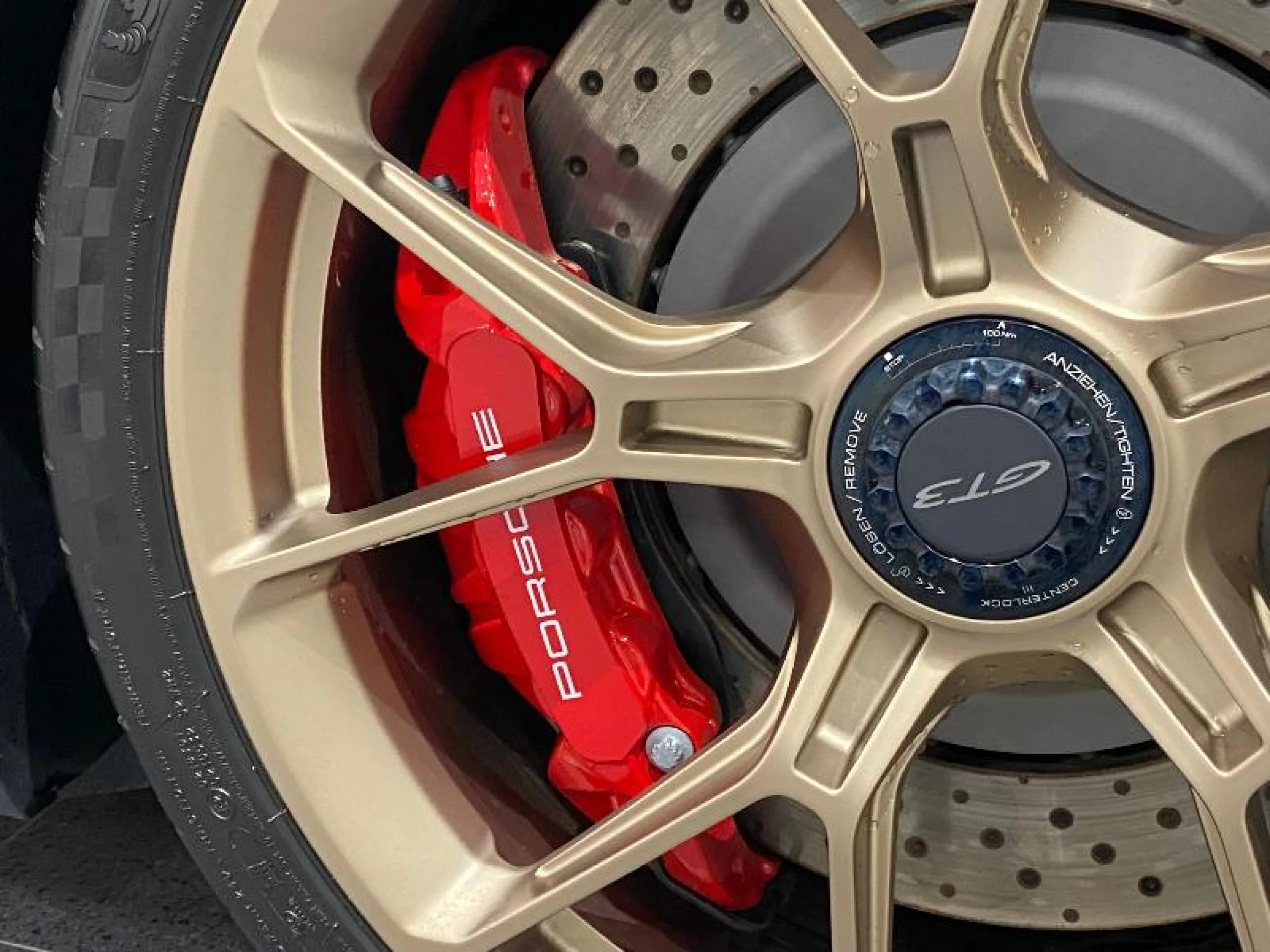 PORSCHE 911 GT3 - Foto 24