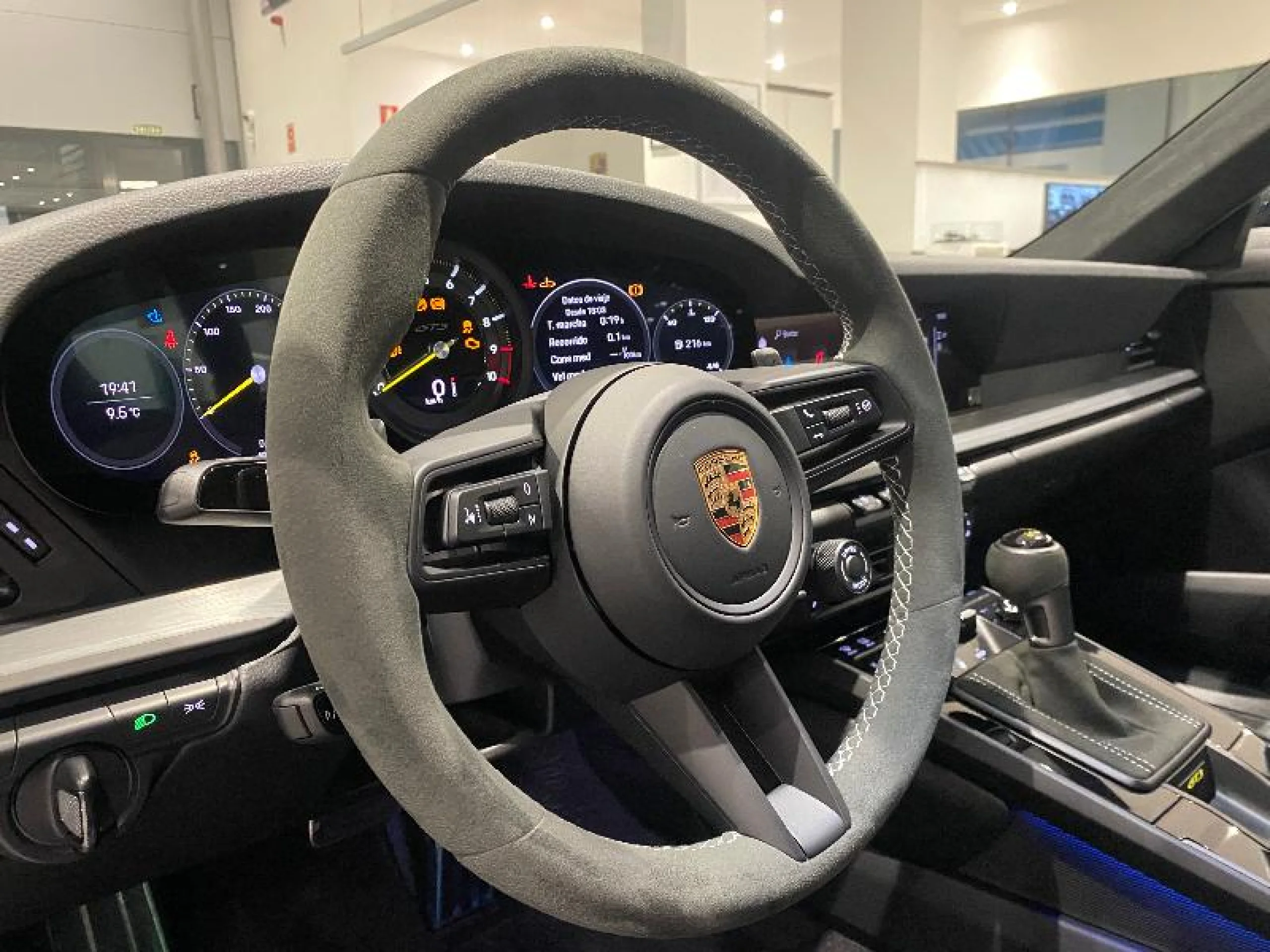 PORSCHE 911 GT3 - Foto 31