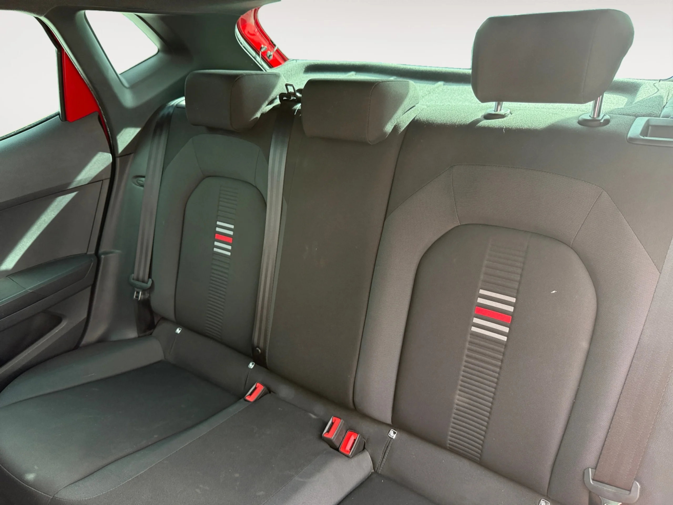 SEAT IBIZA 1.0 TSI 85KW (115CV) FR - Foto 6