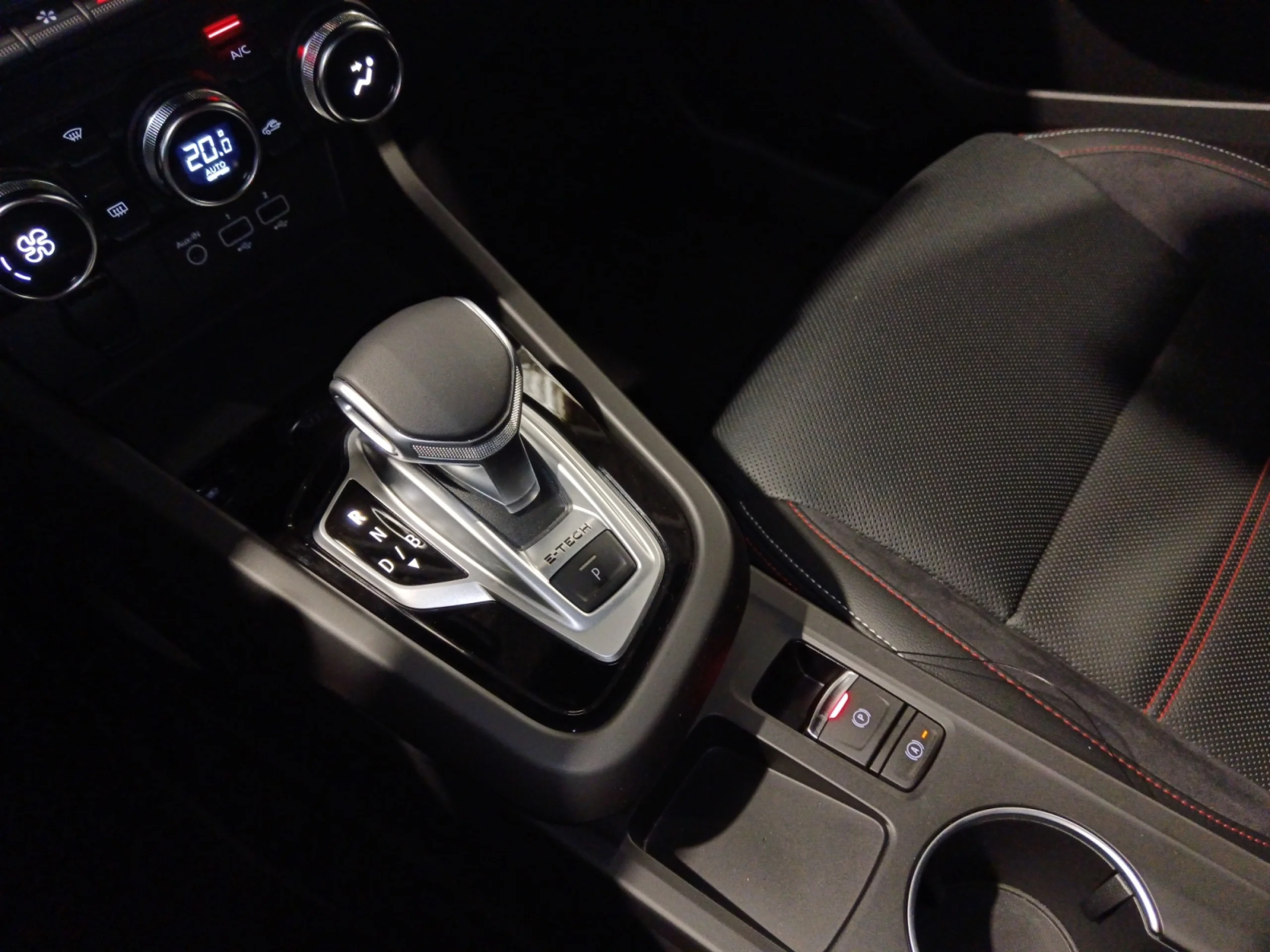 RENAULT ARKANA RS LINE E TECH HÍBRIDO 105KW(145CV) - Foto 16