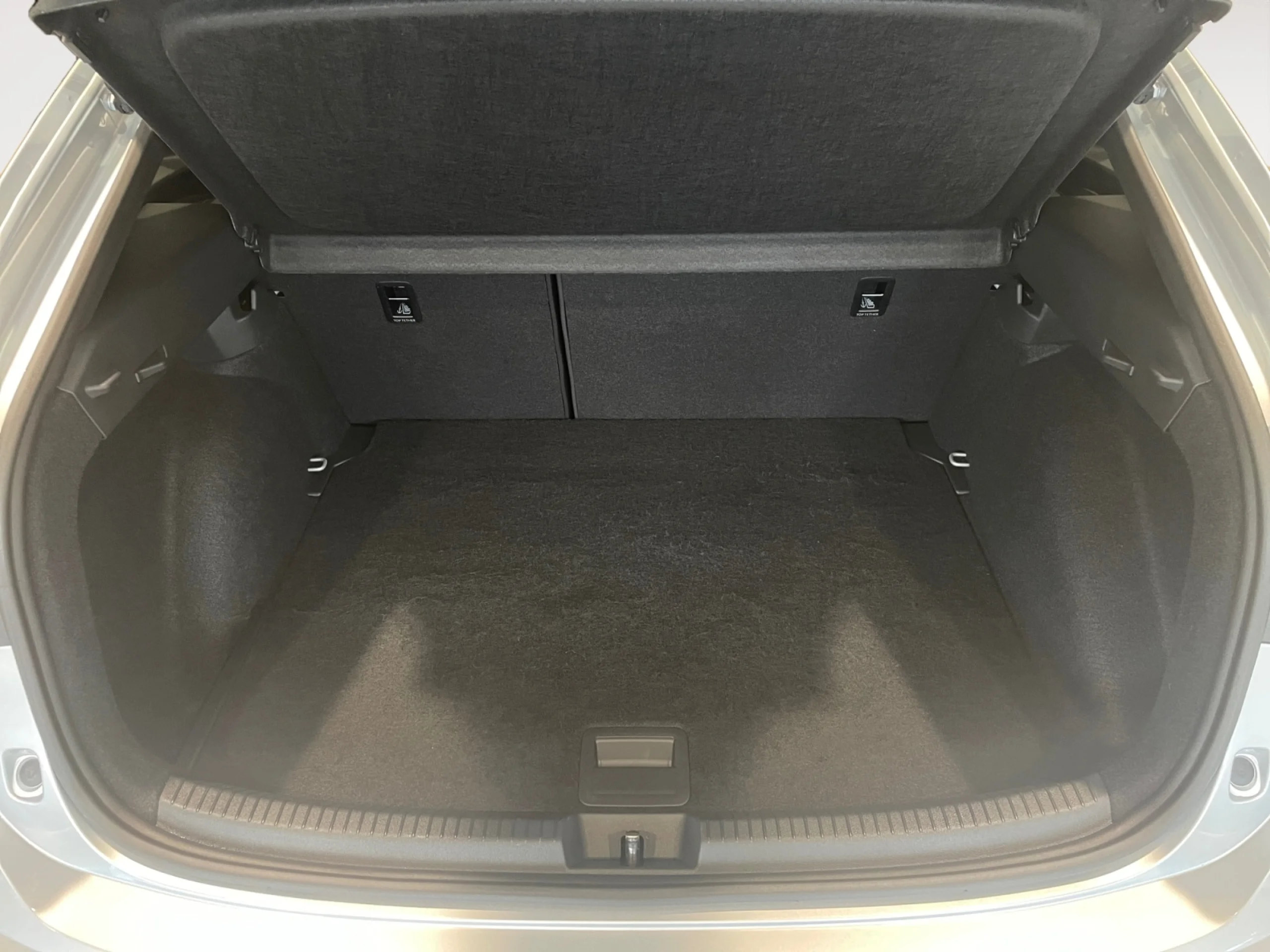 VOLKSWAGEN TAIGO TAIGO R LINE 1.0 TSI 85 KW (115 CV )  AUTOM TICO DSG 7 VEL. - Foto 7