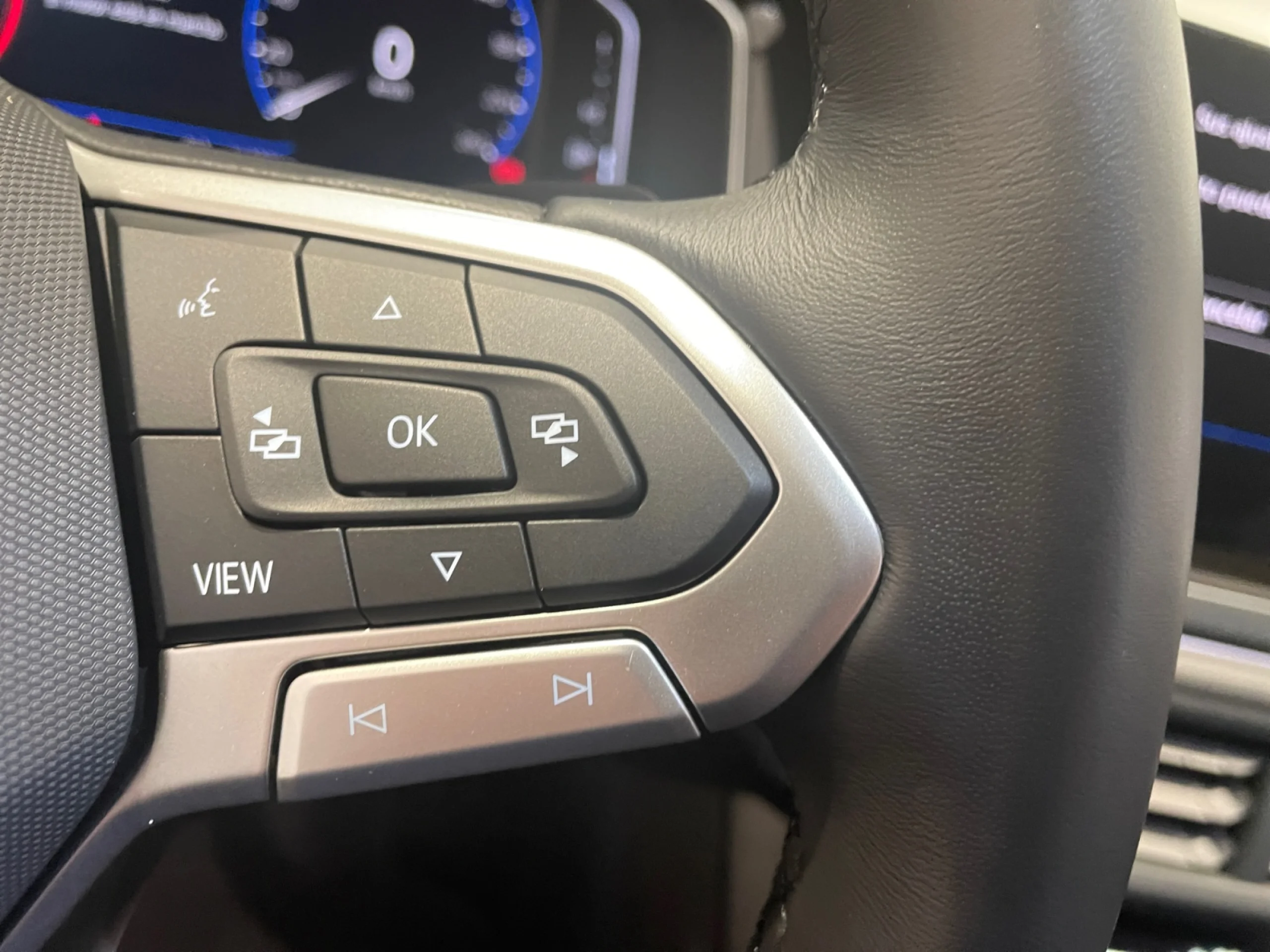 VOLKSWAGEN TAIGO TAIGO R LINE 1.0 TSI 85 KW (115 CV )  AUTOM TICO DSG 7 VEL. - Foto 10