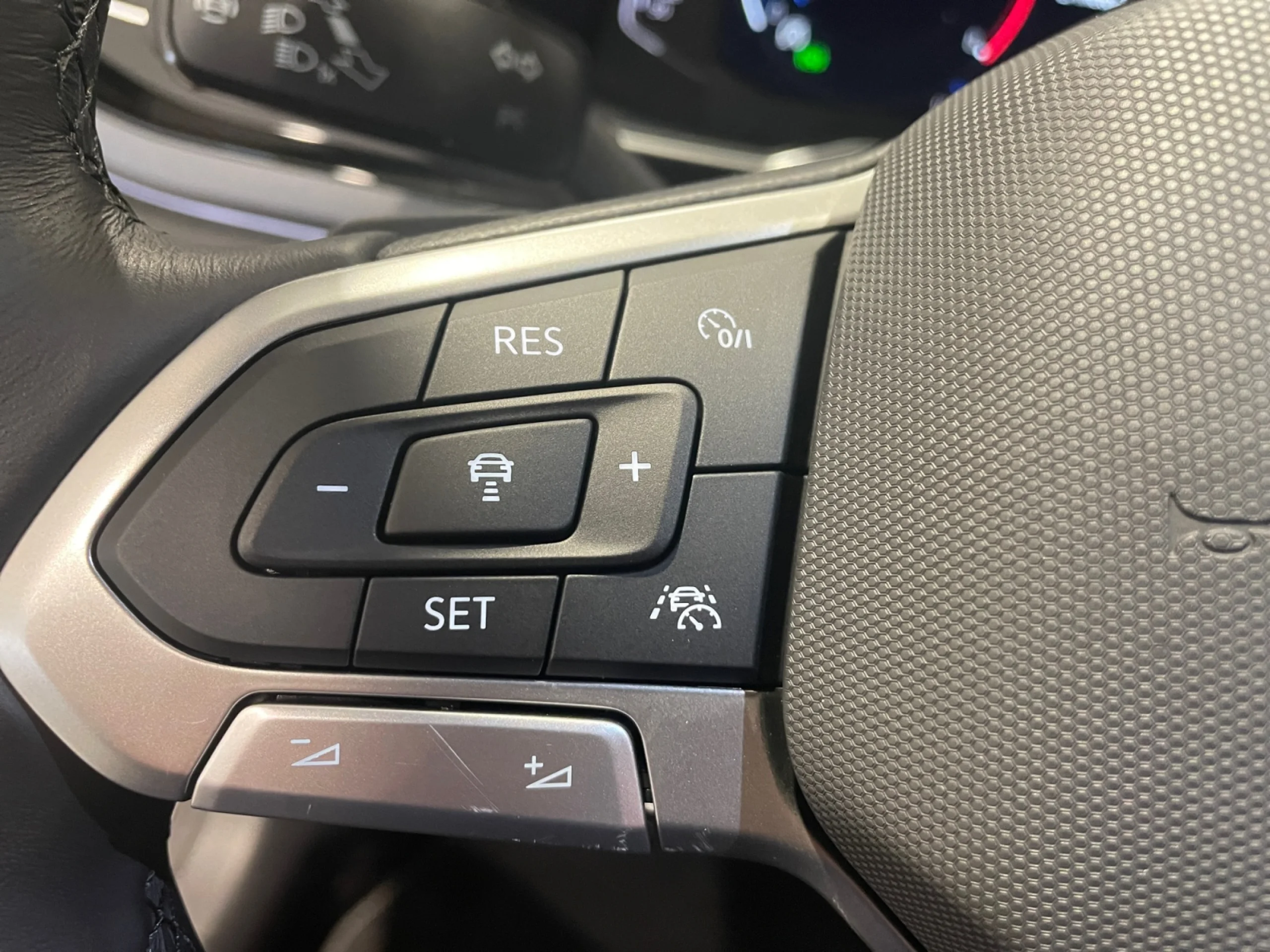 VOLKSWAGEN TAIGO TAIGO R LINE 1.0 TSI 85 KW (115 CV )  AUTOM TICO DSG 7 VEL. - Foto 11