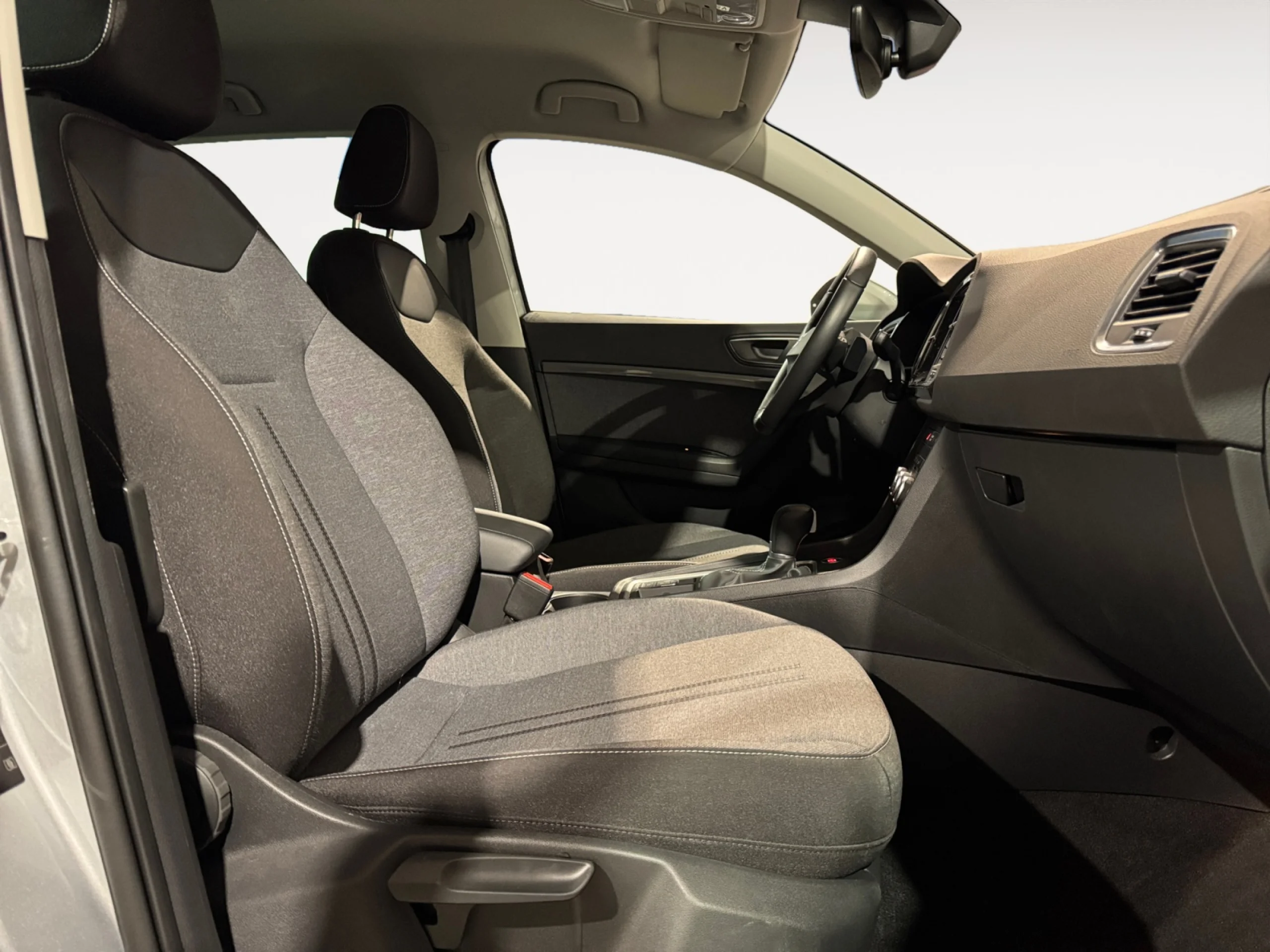 SEAT ATECA 1.5 TSI 110KW DSG STYLE EVO EDITION - Foto 5